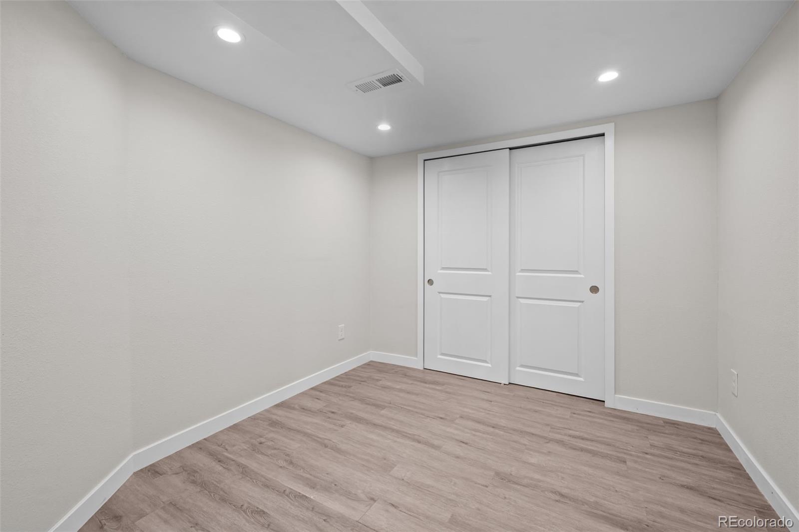MLS Image #18 for 2344 s lafayette street,denver, Colorado