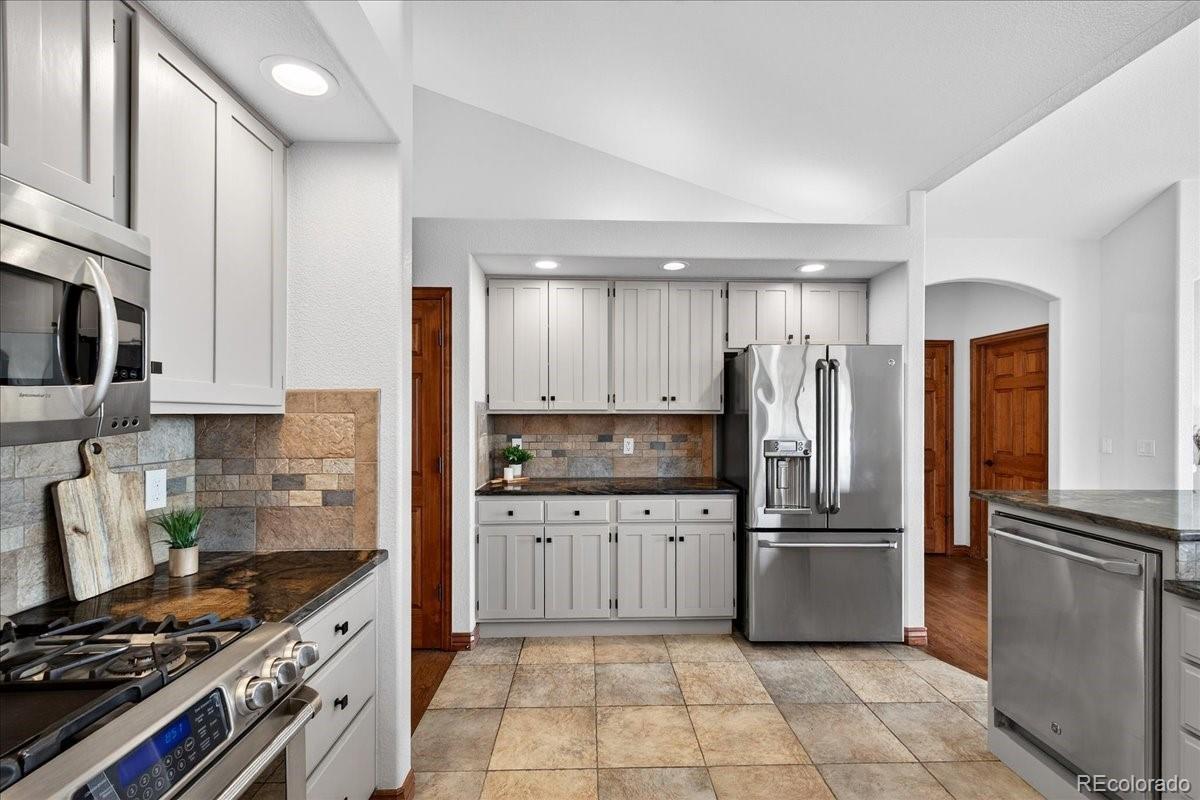 MLS Image #14 for 455  bayou gulch circle,elizabeth, Colorado