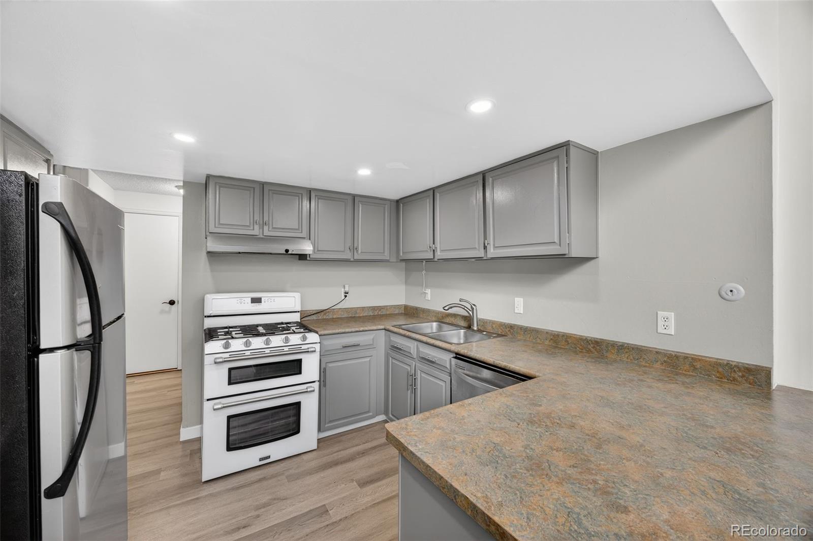 MLS Image #17 for 2863 s lansing way ,aurora, Colorado