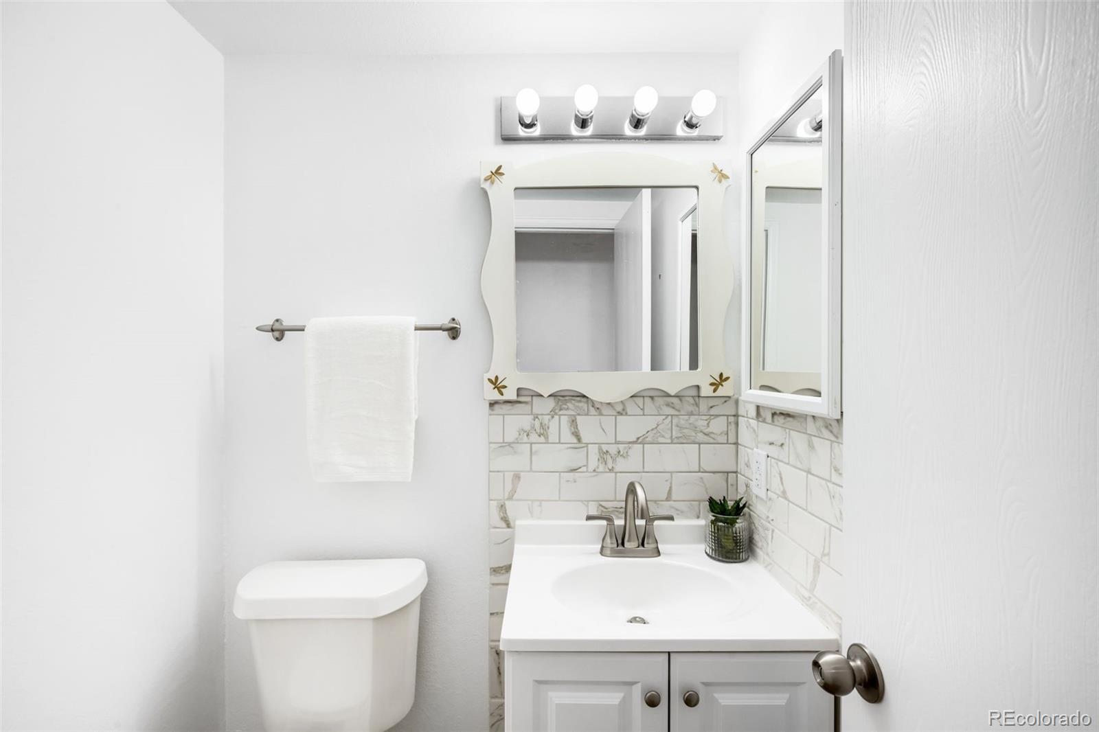 MLS Image #12 for 7105 e briarwood drive,centennial, Colorado