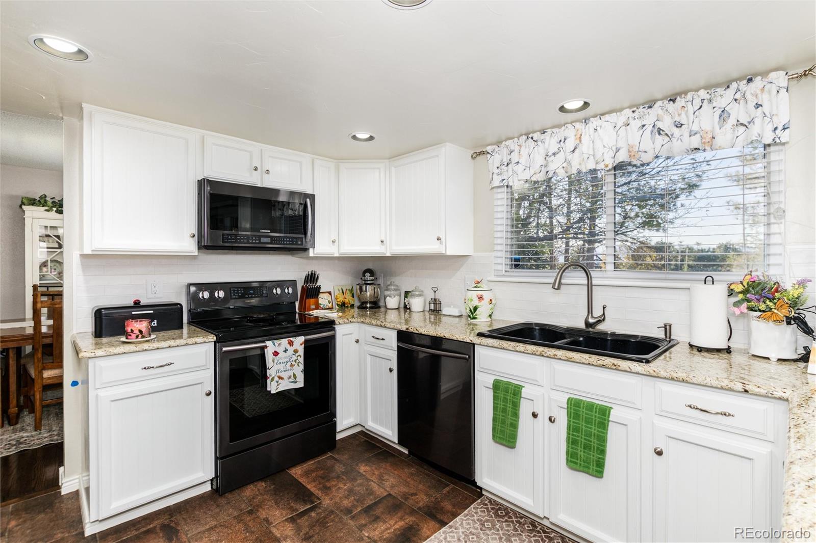 MLS Image #17 for 85  prairie ridge road,highlands ranch, Colorado