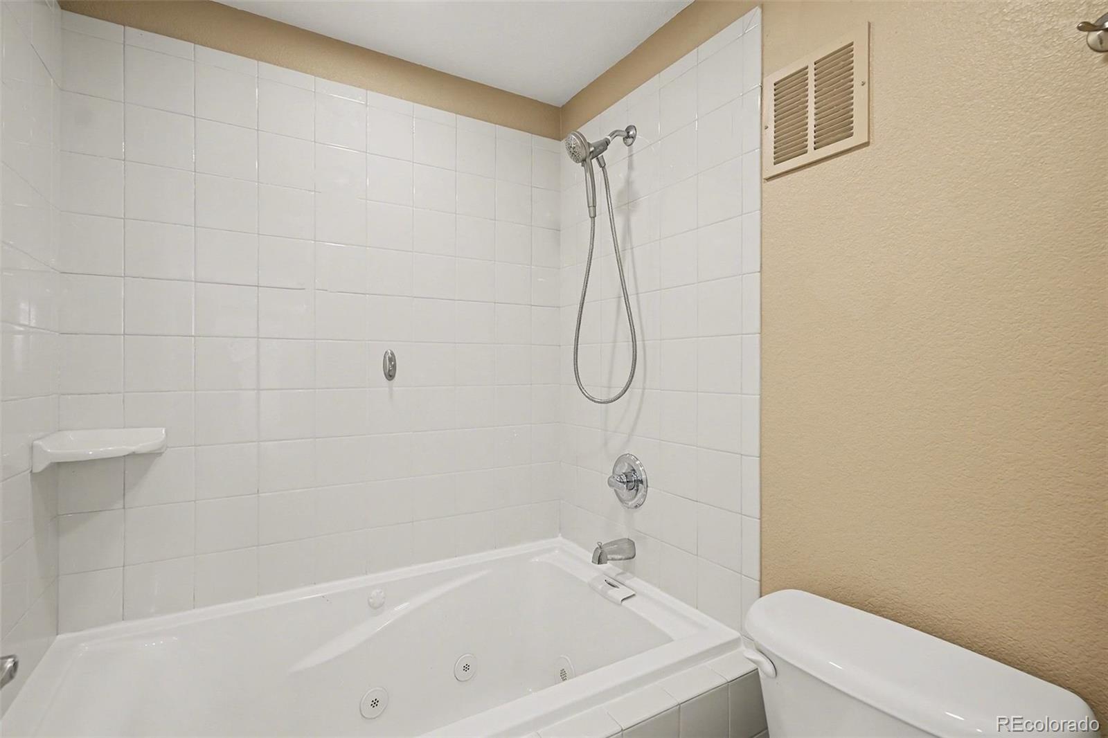 MLS Image #22 for 7548 s quatar way,aurora, Colorado