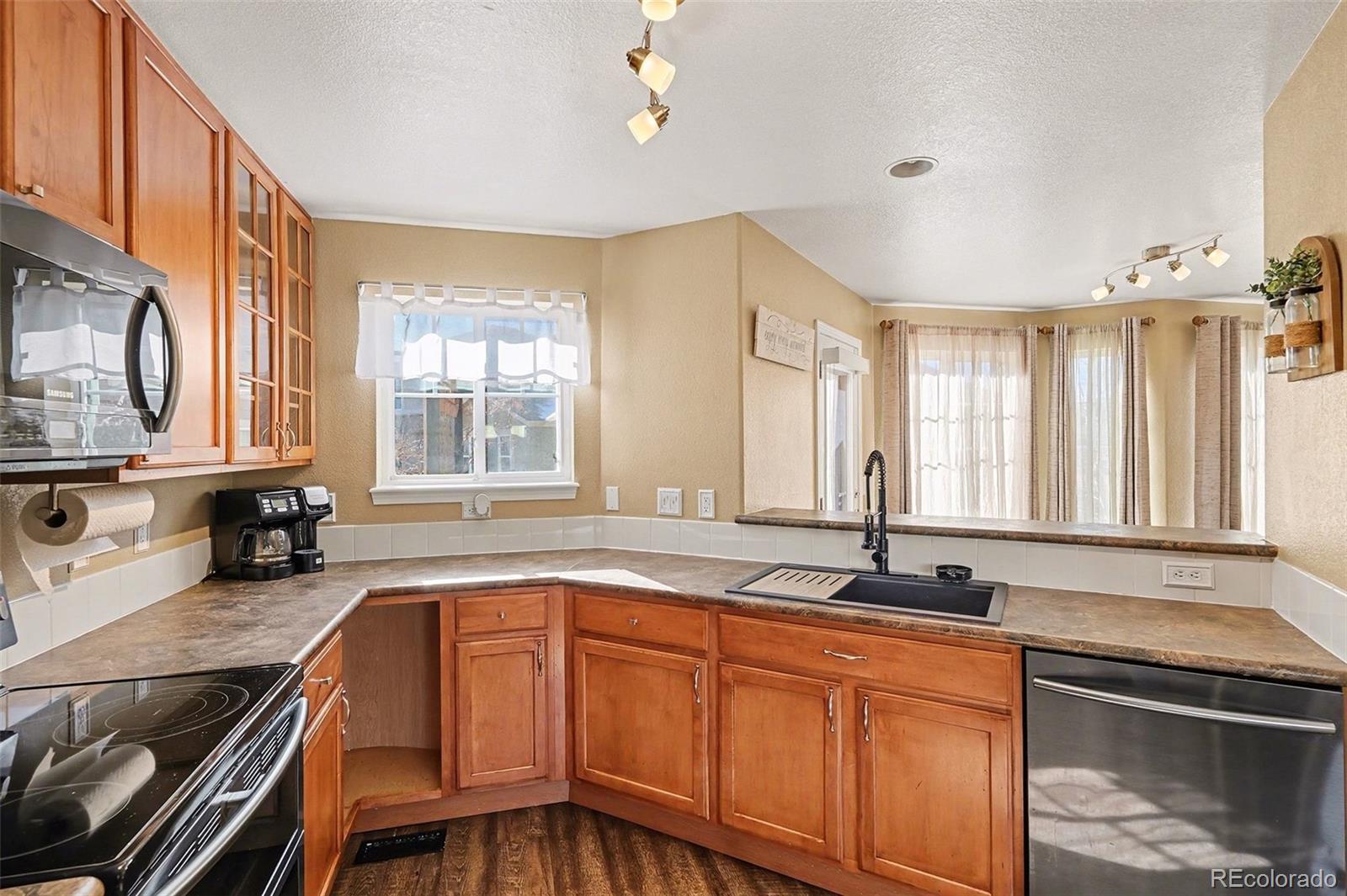 MLS Image #8 for 7548 s quatar way,aurora, Colorado