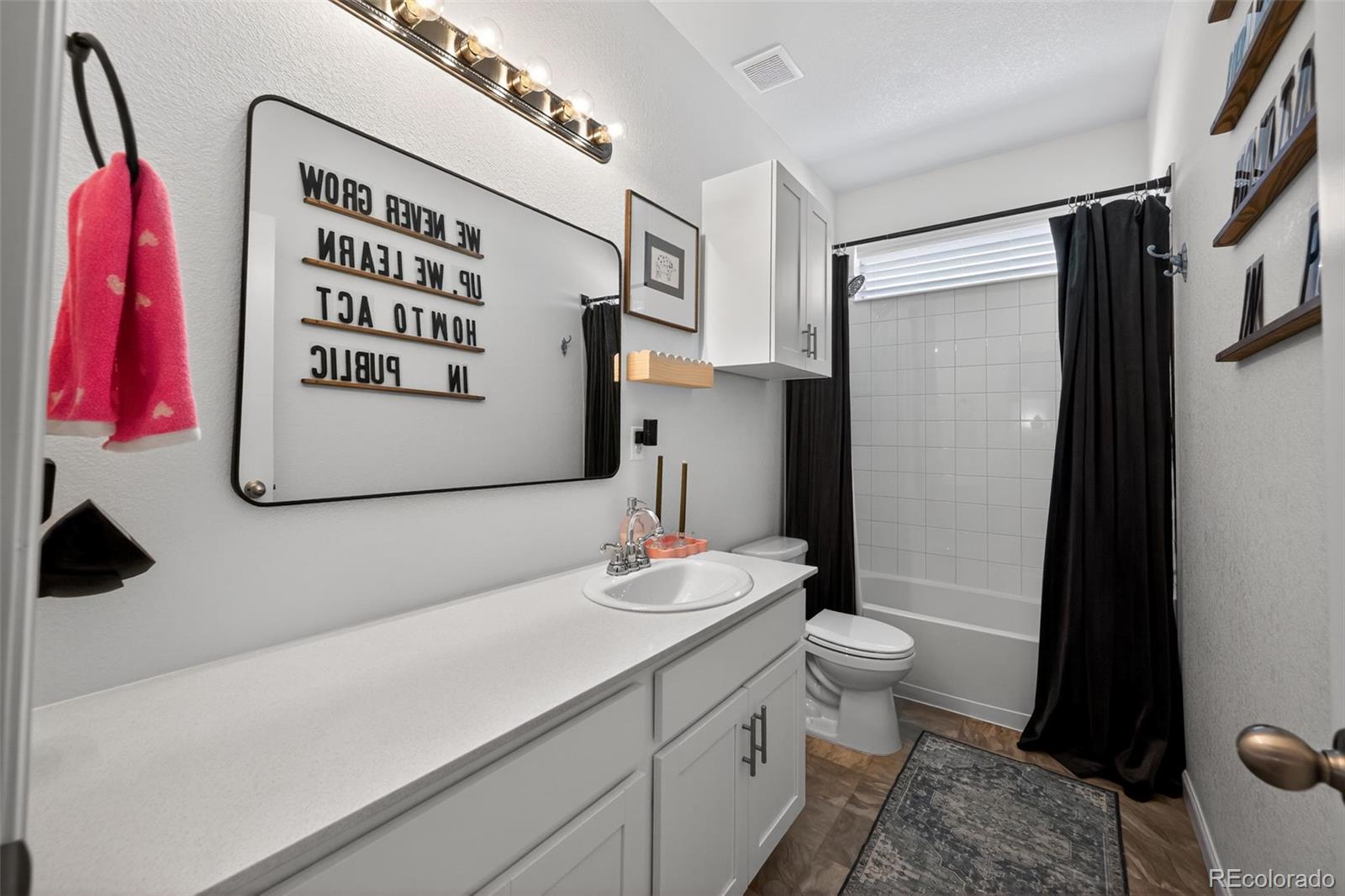 MLS Image #6 for 26707 e maple avenue,aurora, Colorado