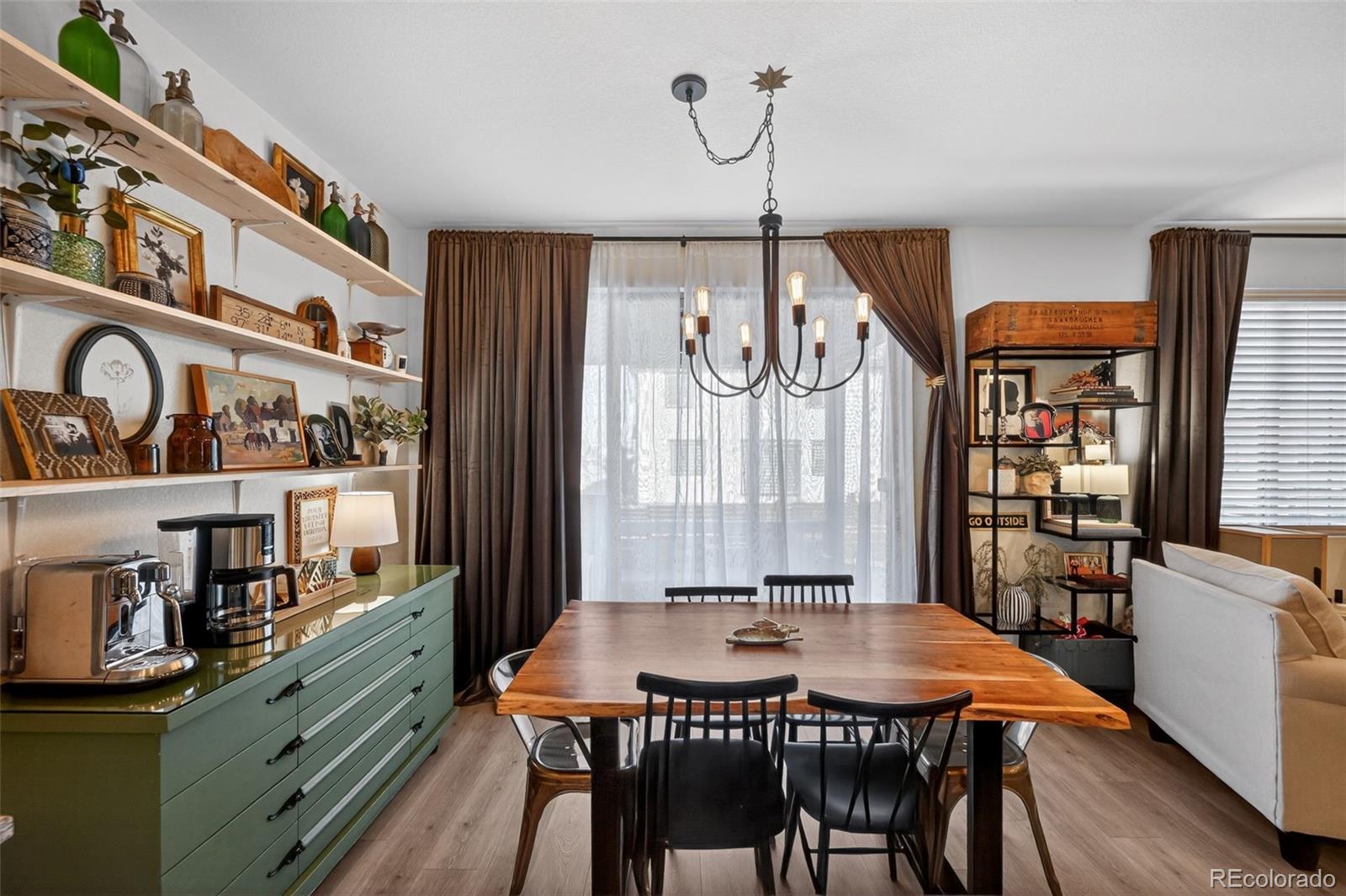 MLS Image #8 for 26707 e maple avenue,aurora, Colorado