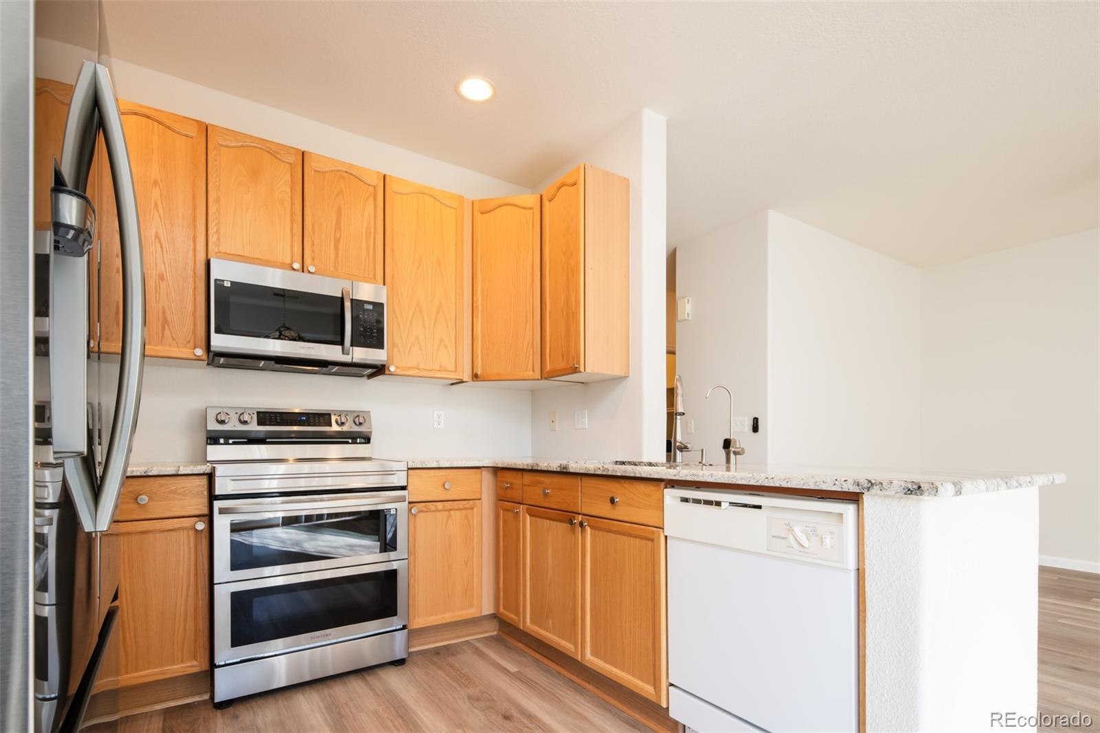 MLS Image #10 for 8457 s hoyt way,littleton, Colorado