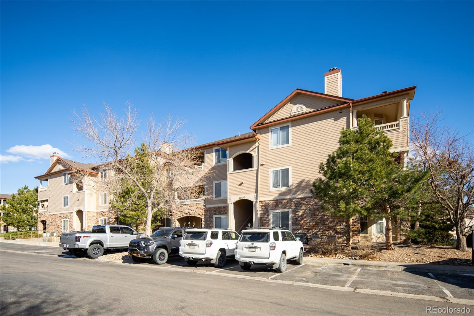 MLS Image #2 for 8457 s hoyt way,littleton, Colorado