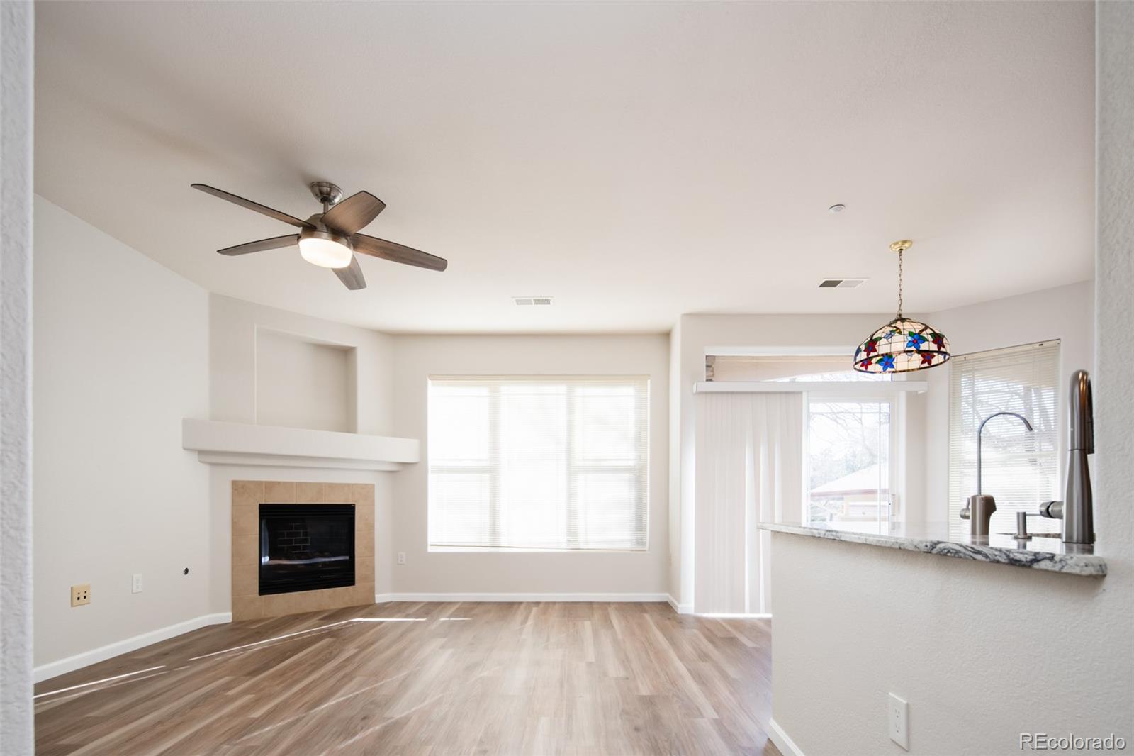 MLS Image #3 for 8457 s hoyt way,littleton, Colorado