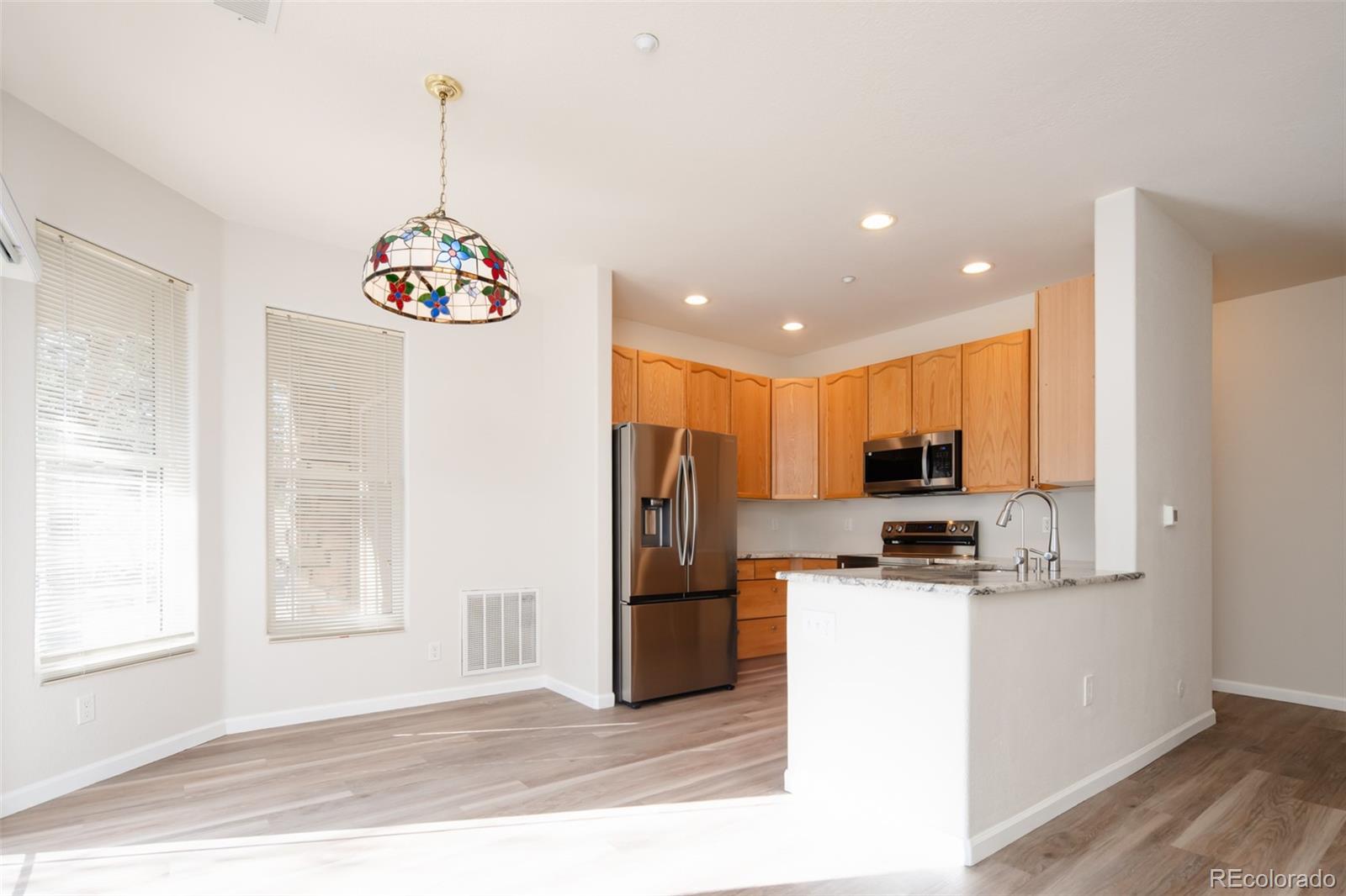 MLS Image #8 for 8457 s hoyt way,littleton, Colorado