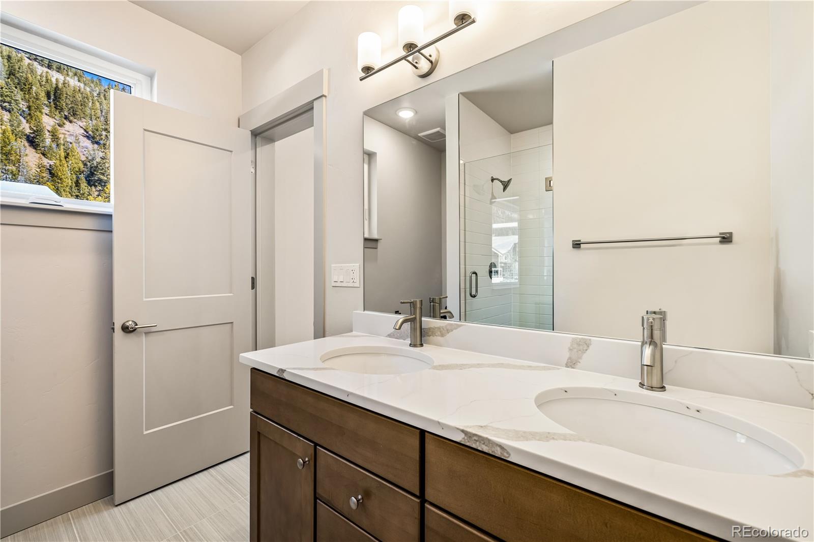 MLS Image #12 for 628  montezuma road,keystone, Colorado