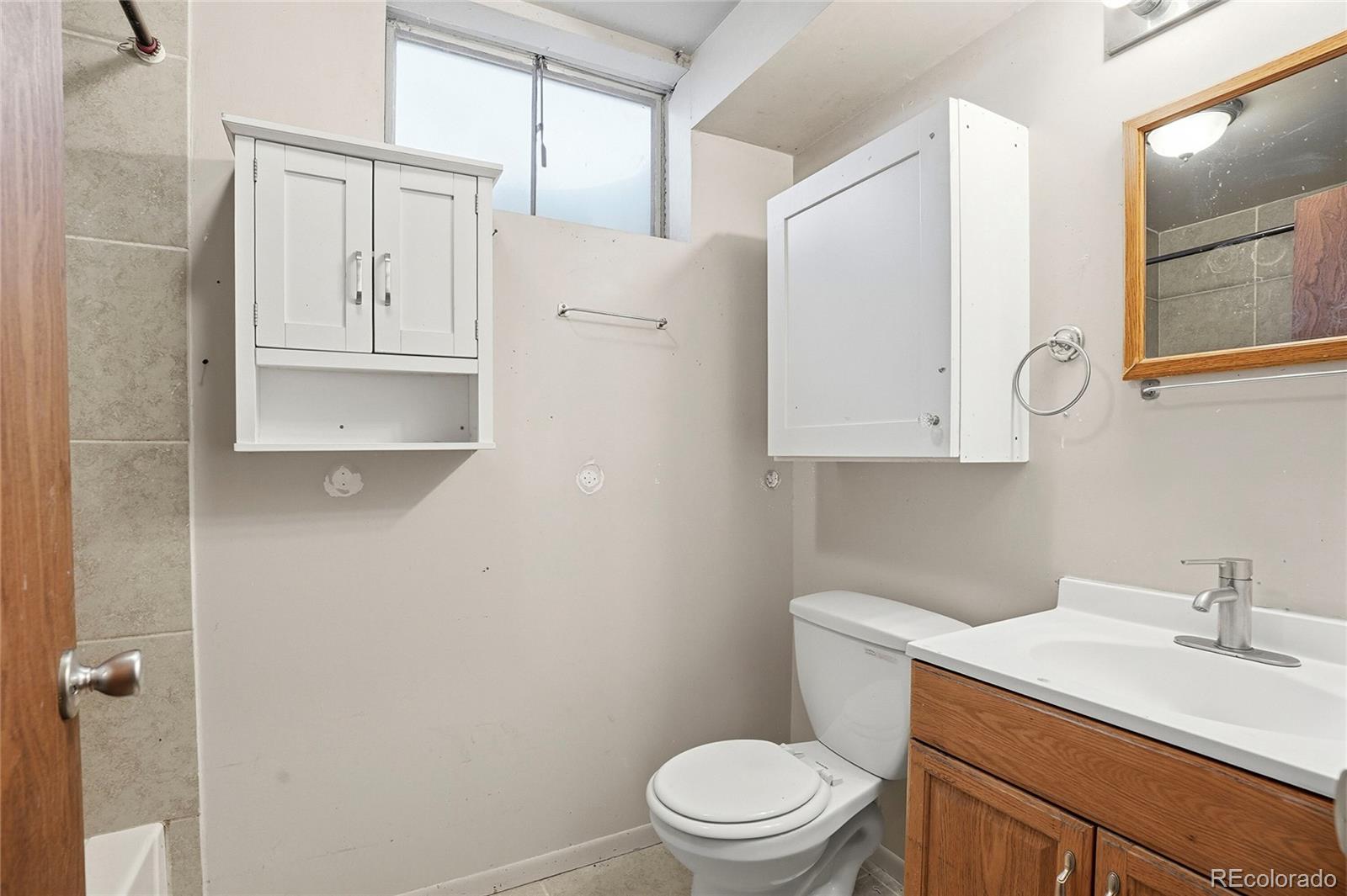 MLS Image #16 for 1621 s perry street,denver, Colorado