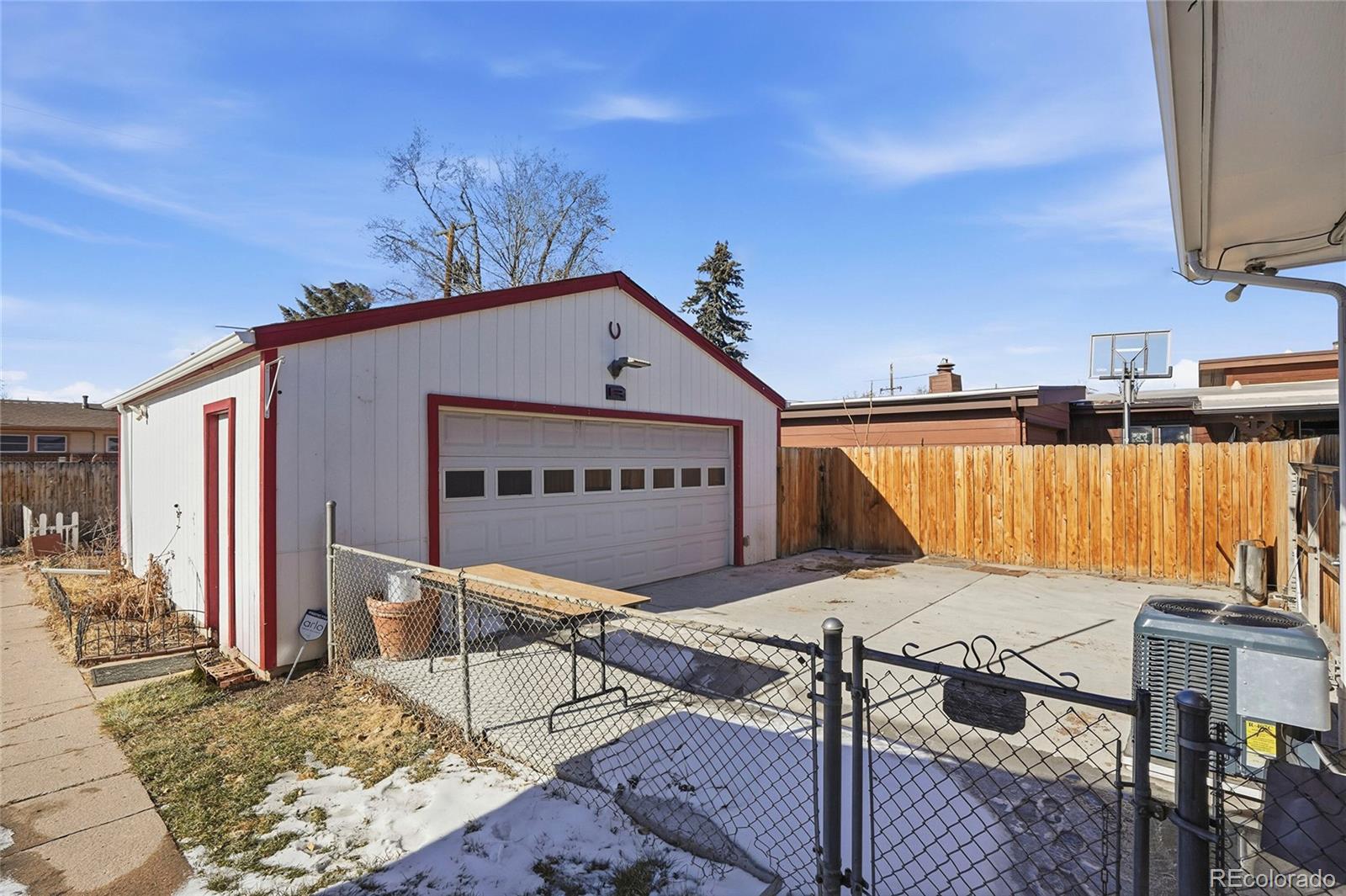 MLS Image #21 for 1621 s perry street,denver, Colorado