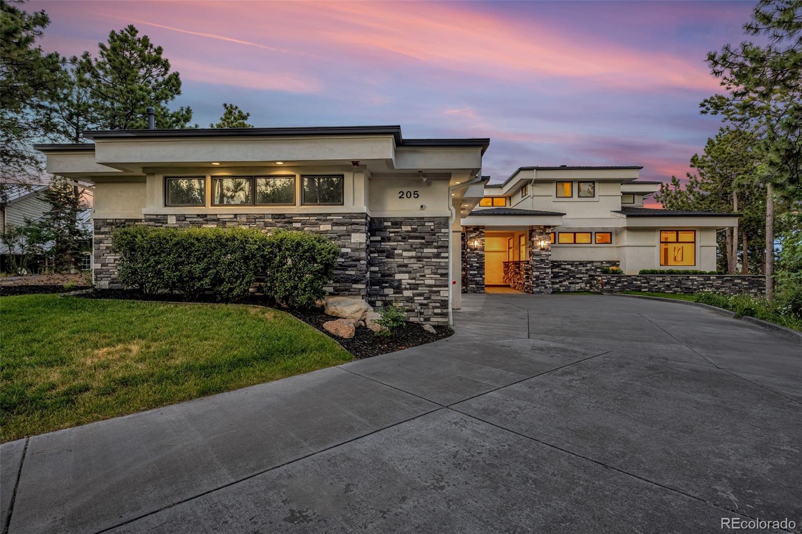 MLS Image #1 for 205  cobblestone way,monument, Colorado