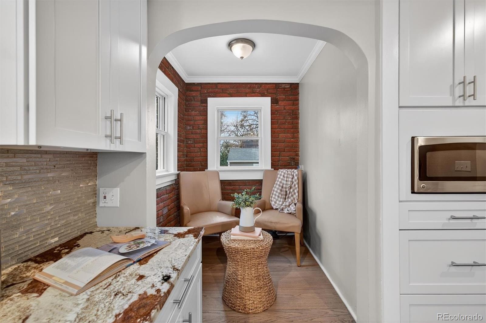 MLS Image #11 for 1601  ivanhoe street,denver, Colorado