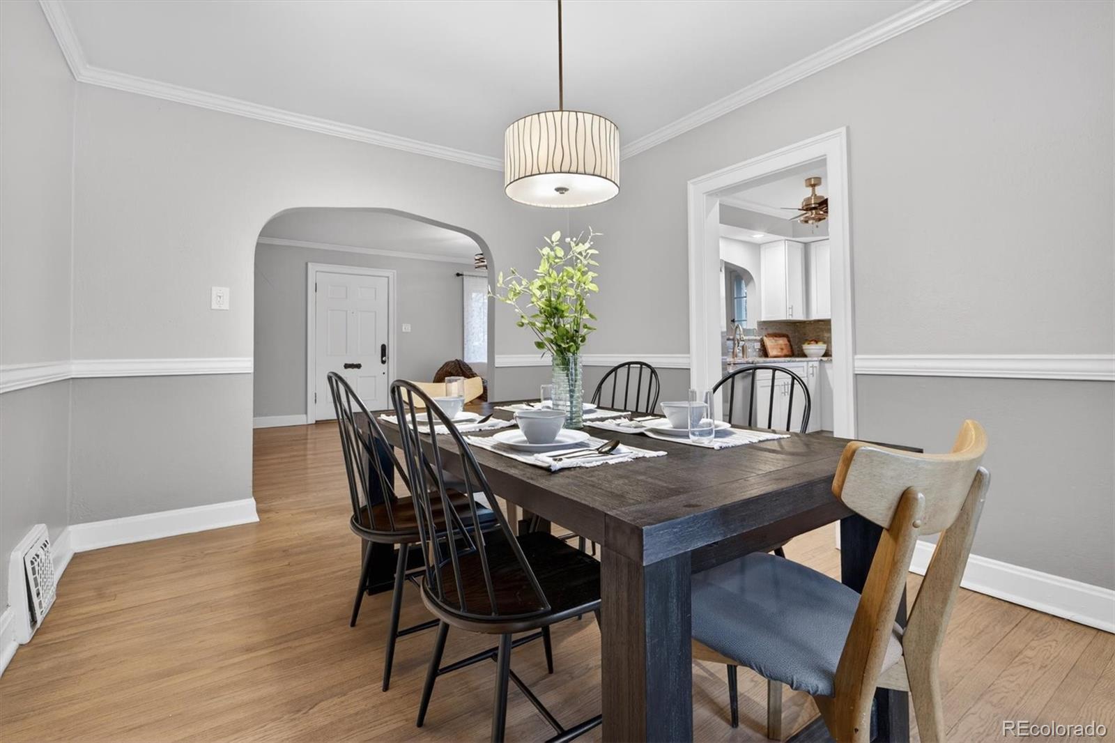 MLS Image #8 for 1601  ivanhoe street,denver, Colorado