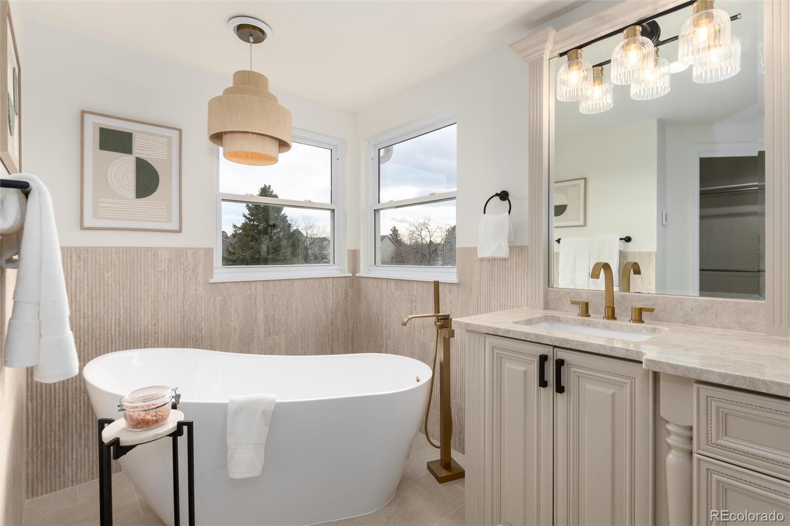 MLS Image #22 for 9047  mountain laurel way,highlands ranch, Colorado