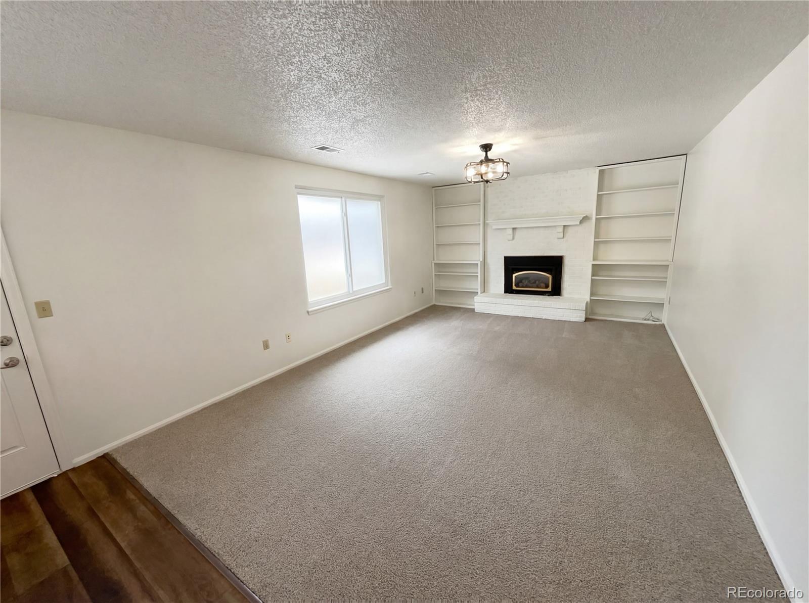 MLS Image #2 for 3856 s bahama way,aurora, Colorado