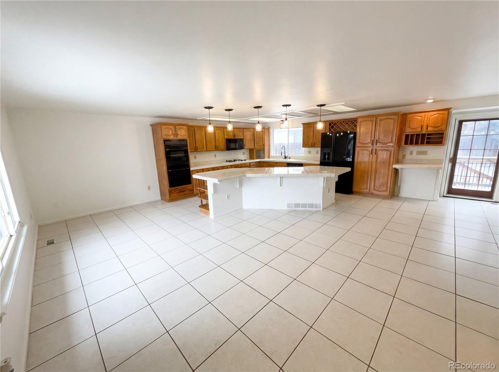 MLS Image #5 for 3856 s bahama way,aurora, Colorado