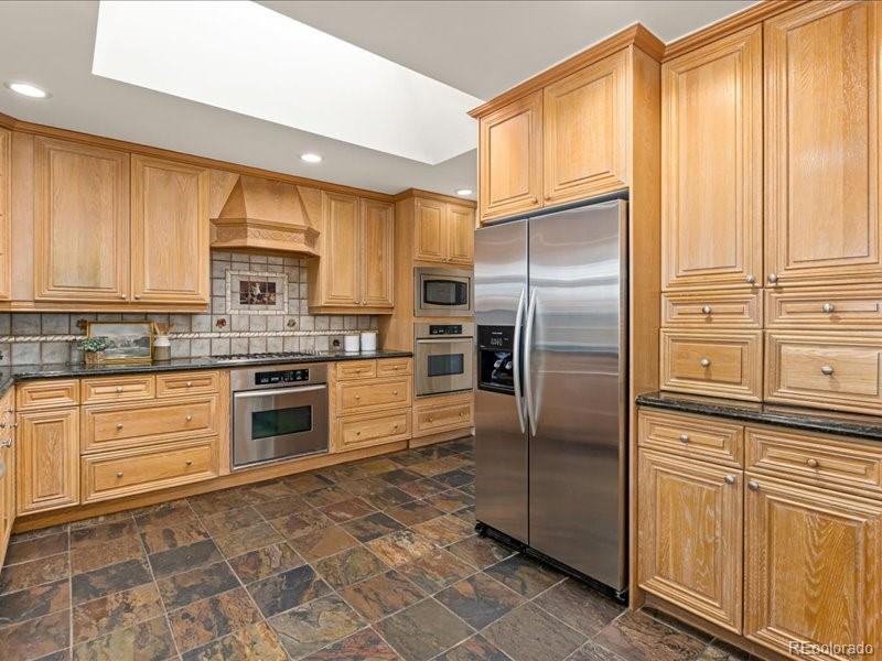 MLS Image #18 for 110  ivy street,denver, Colorado