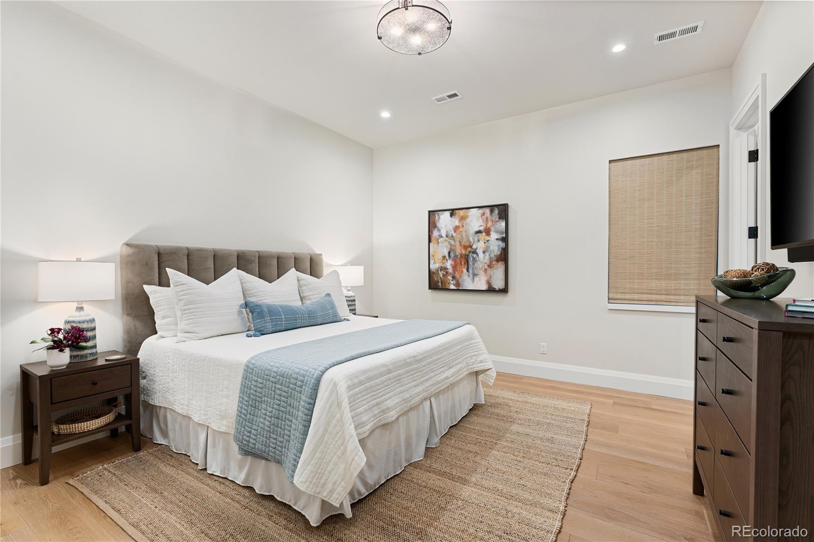 MLS Image #40 for 2515 s milwaukee street,denver, Colorado
