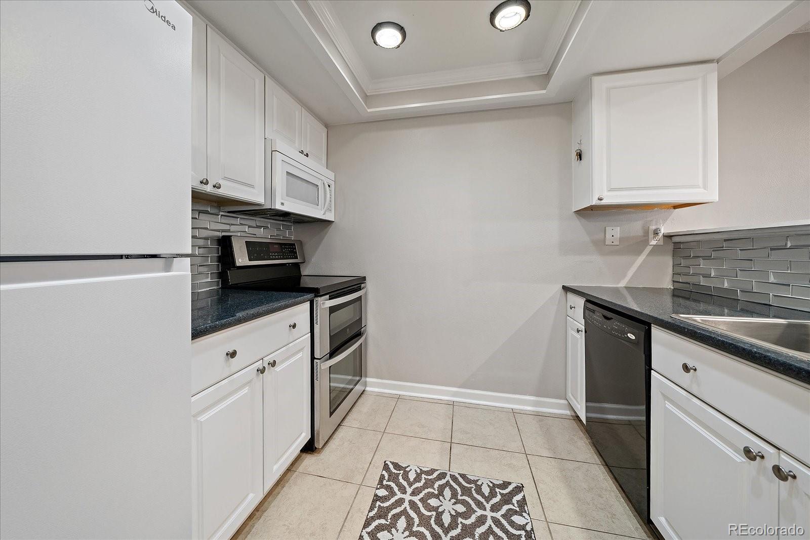 MLS Image #10 for 14120 e temple drive y04,aurora, Colorado