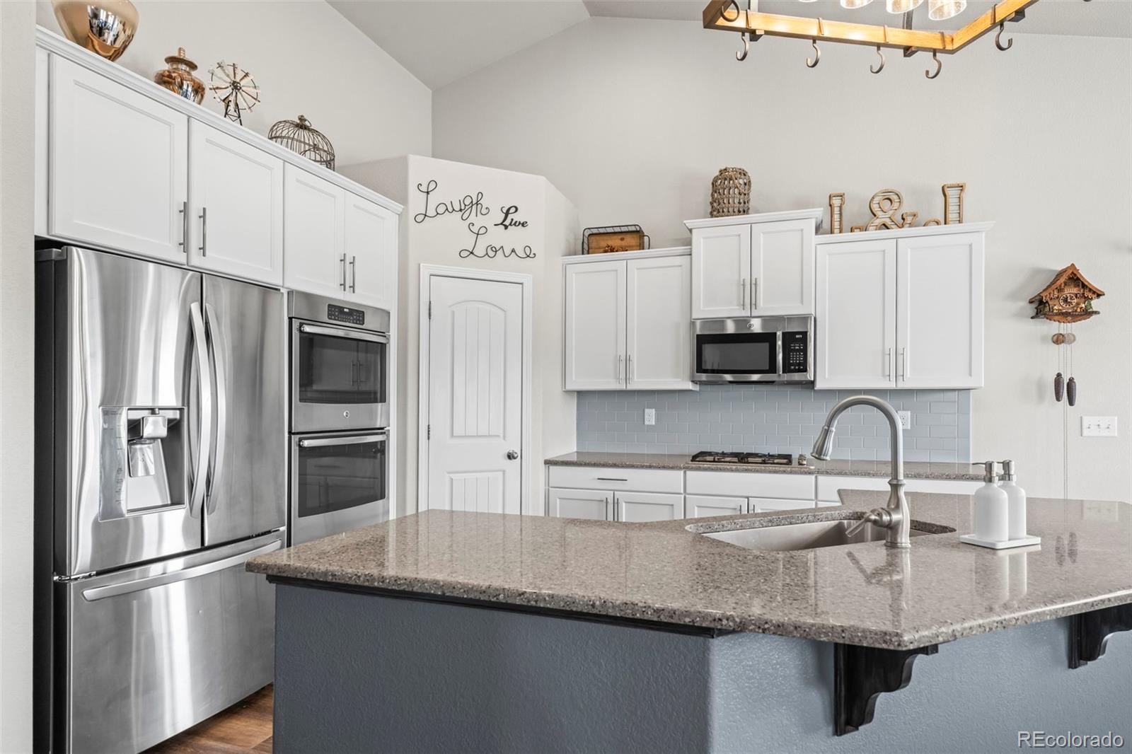 MLS Image #5 for 19663  lindenmere drive,monument, Colorado