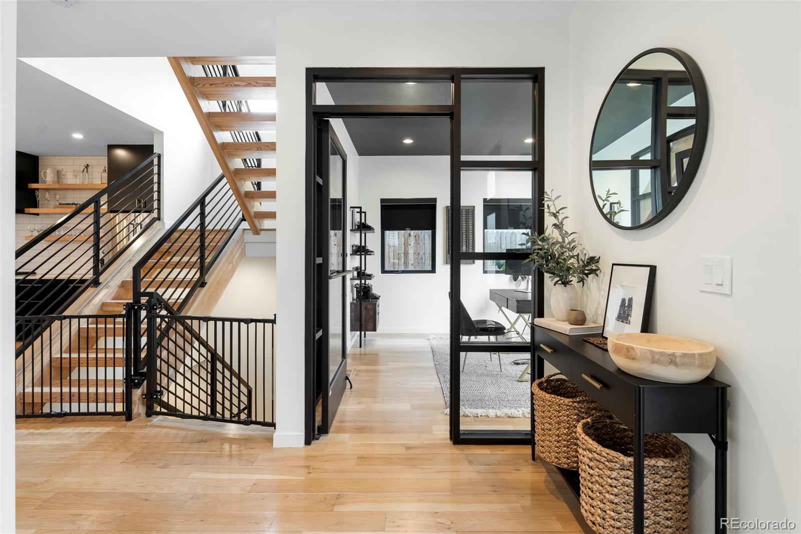 MLS Image #2 for 3868  utica street,denver, Colorado