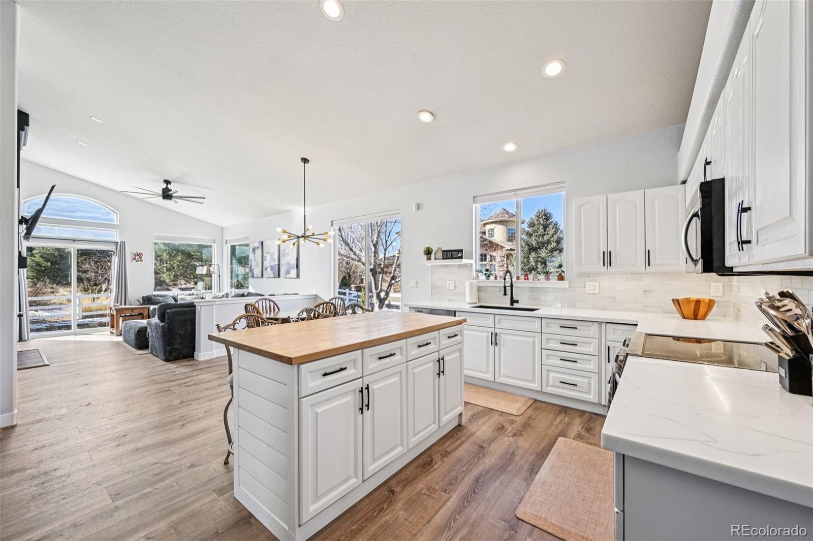 MLS Image #10 for 24486 e louisiana circle,aurora, Colorado