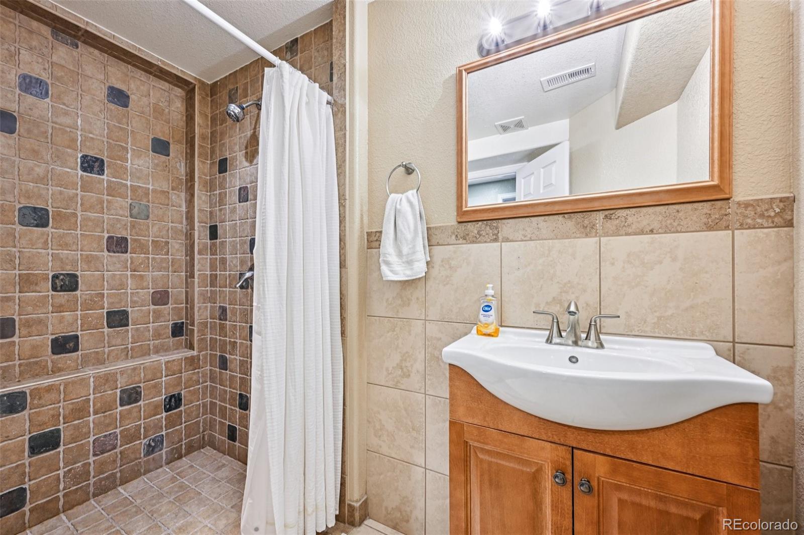 MLS Image #22 for 24486 e louisiana circle,aurora, Colorado