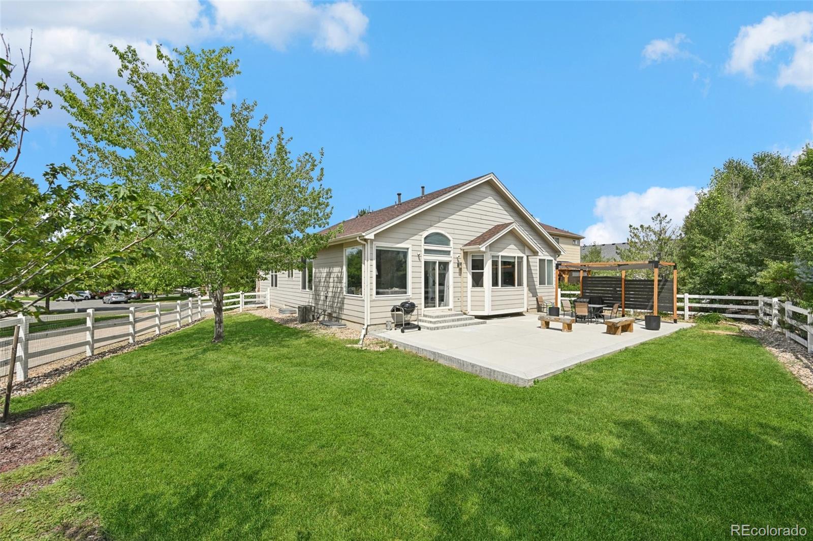 MLS Image #4 for 24486 e louisiana circle,aurora, Colorado