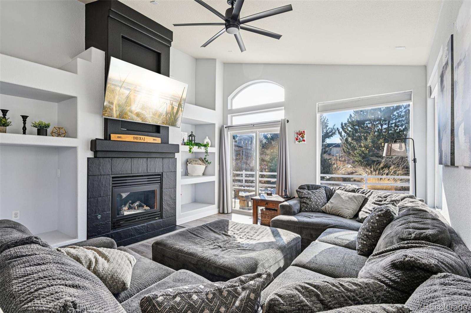 MLS Image #6 for 24486 e louisiana circle,aurora, Colorado
