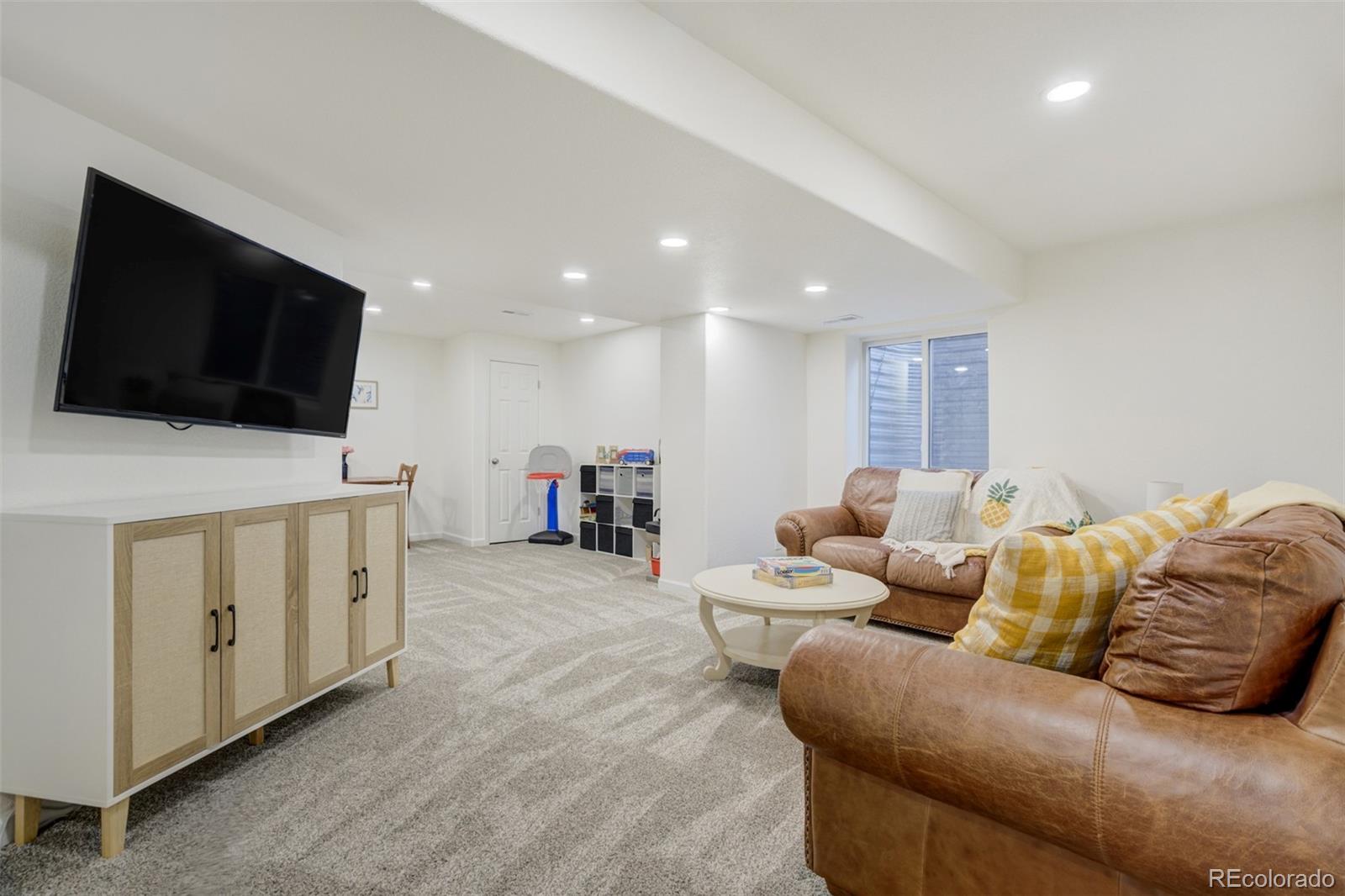 MLS Image #38 for 4463  flat top place,colorado springs, Colorado