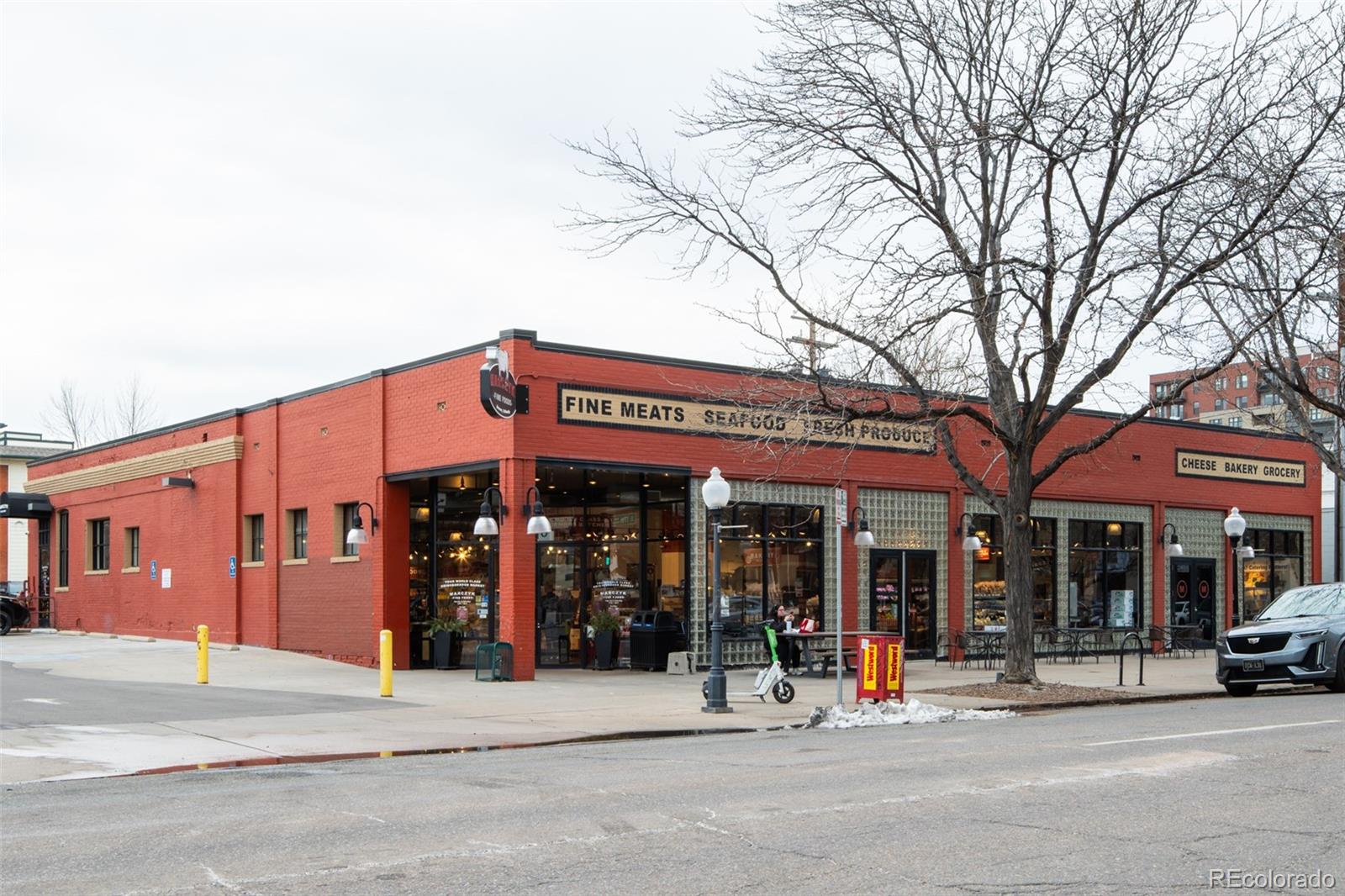 MLS Image #21 for 1631 n emerson street 217,denver, Colorado