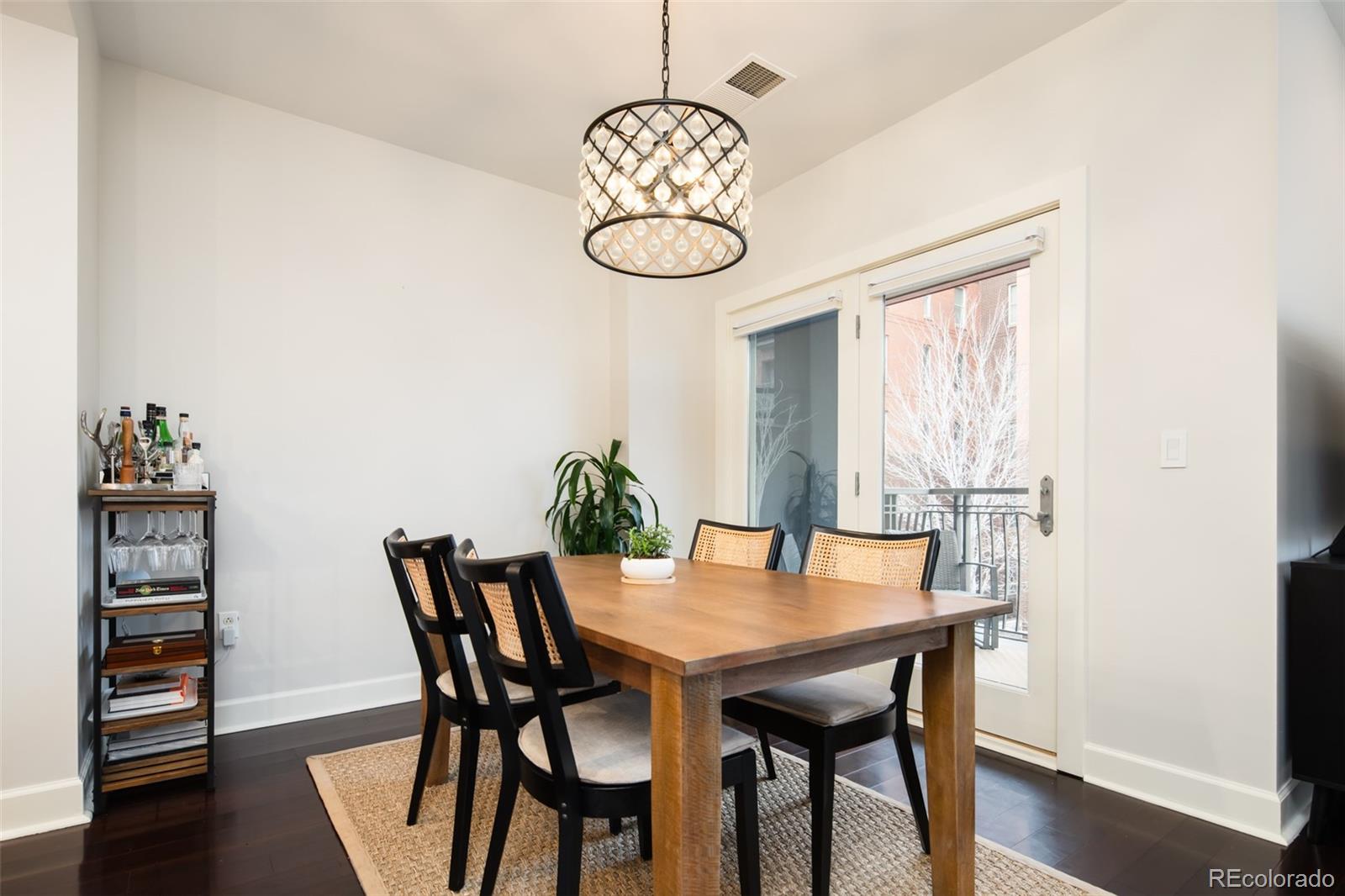 MLS Image #7 for 1631 n emerson street 217,denver, Colorado