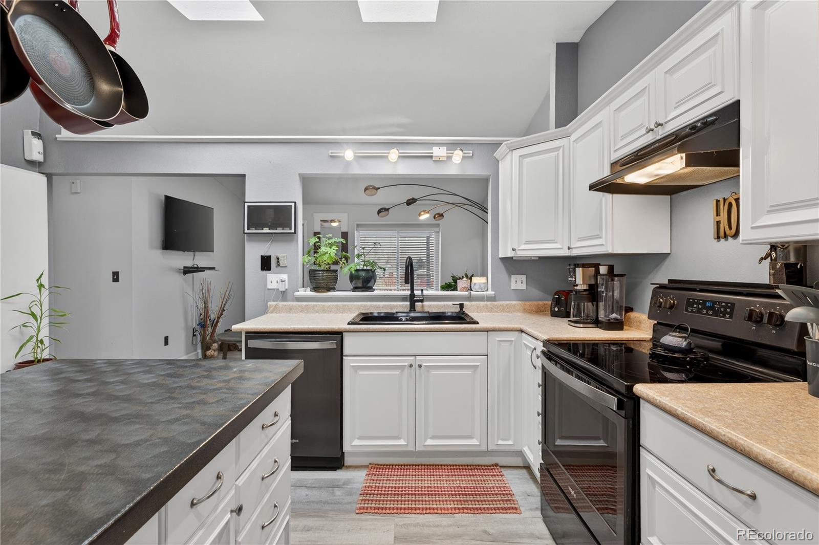 MLS Image #9 for 4890 s holland court,littleton, Colorado