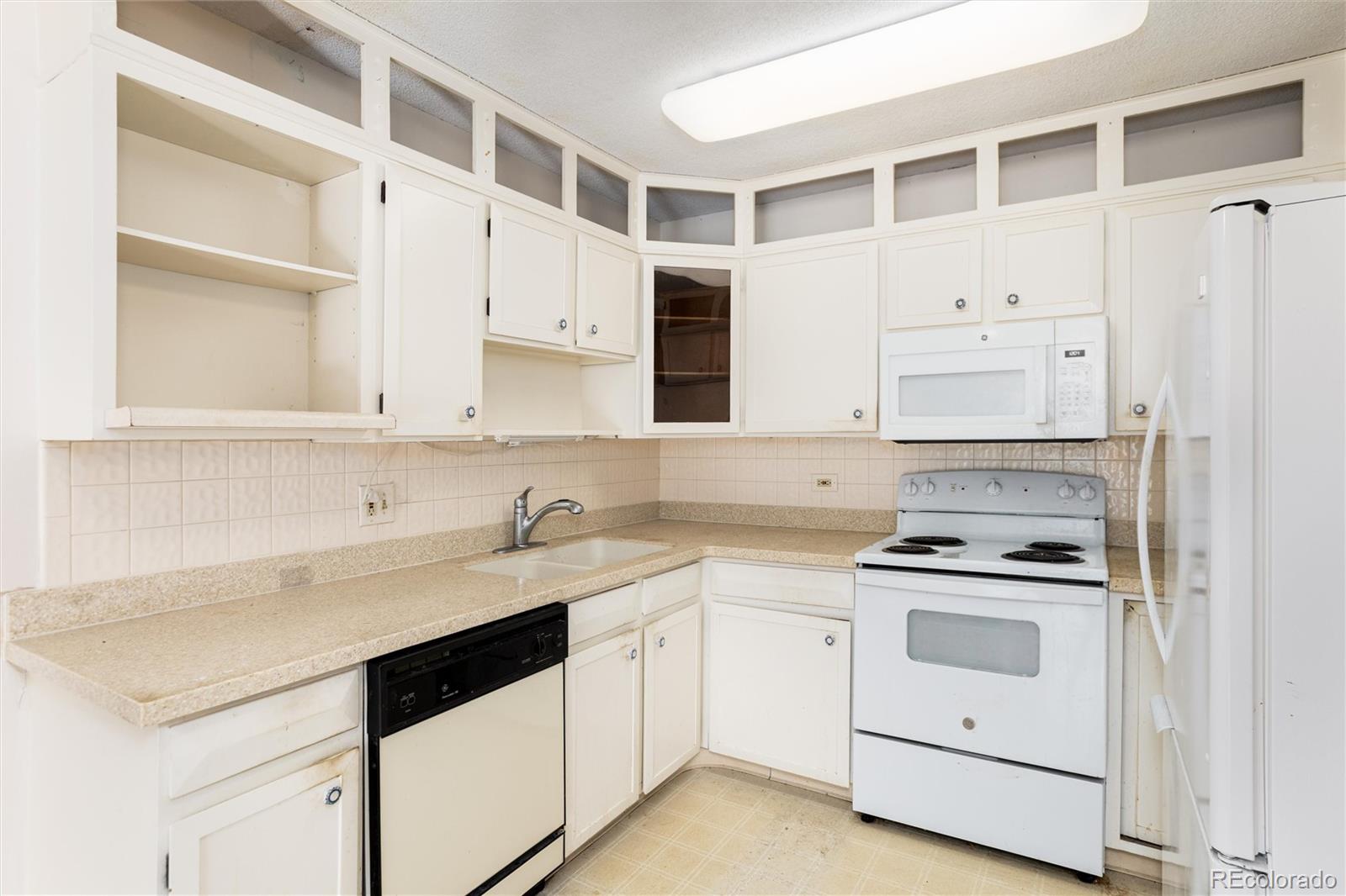 MLS Image #10 for 660 s alton way 5b,denver, Colorado