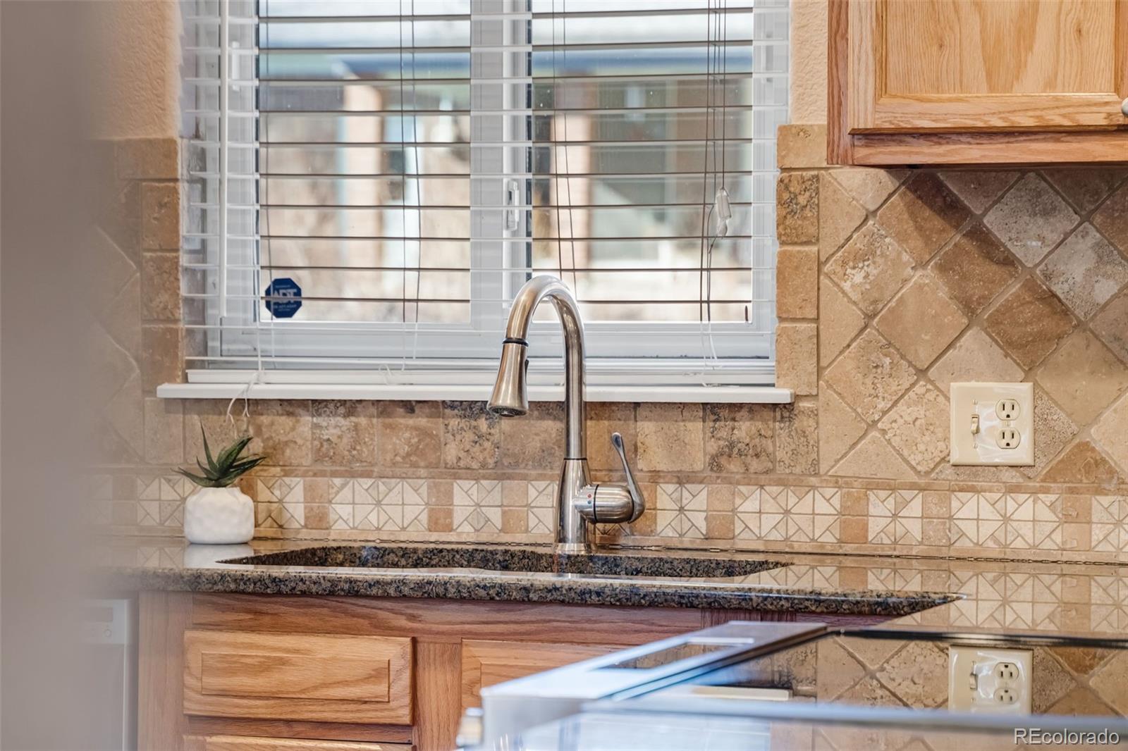 MLS Image #16 for 10529  ronald lane,northglenn, Colorado