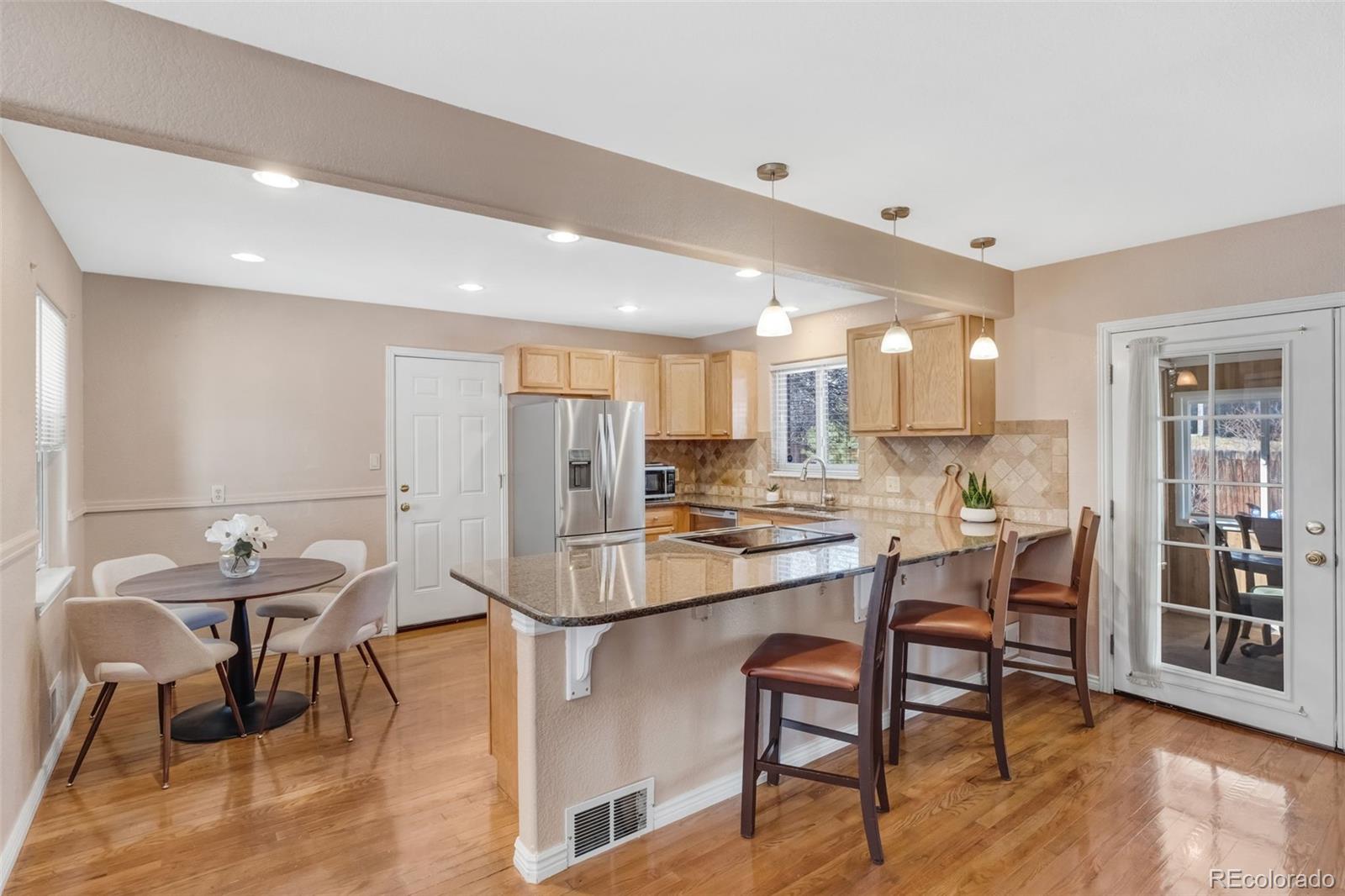 MLS Image #2 for 10529  ronald lane,northglenn, Colorado