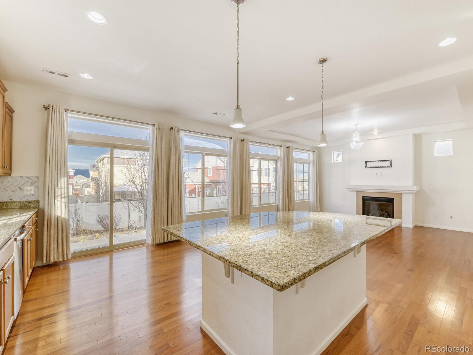 MLS Image #9 for 190  pear lake way,erie, Colorado