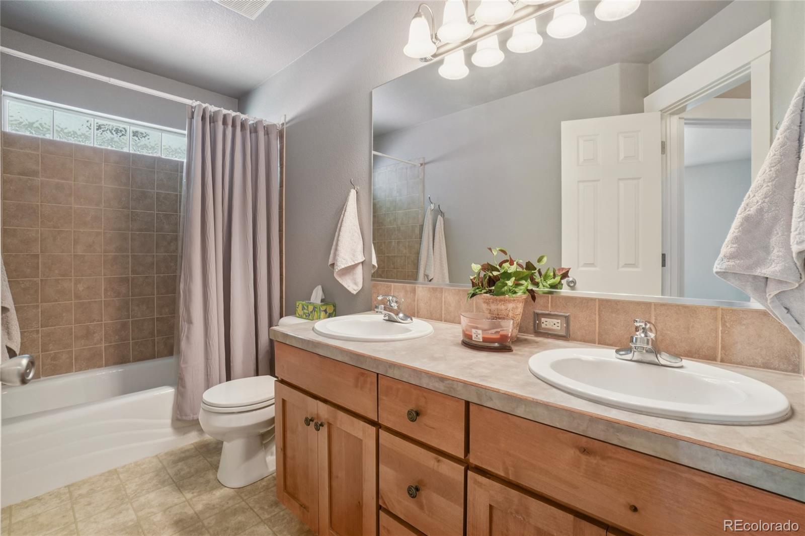 MLS Image #11 for 3220  66th avenue court,greeley, Colorado