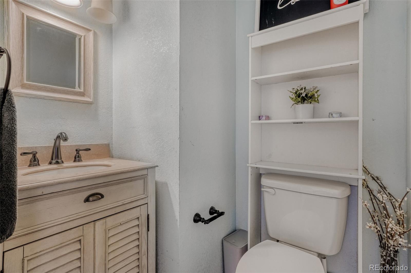 MLS Image #15 for 20021 e bellewood drive,centennial, Colorado