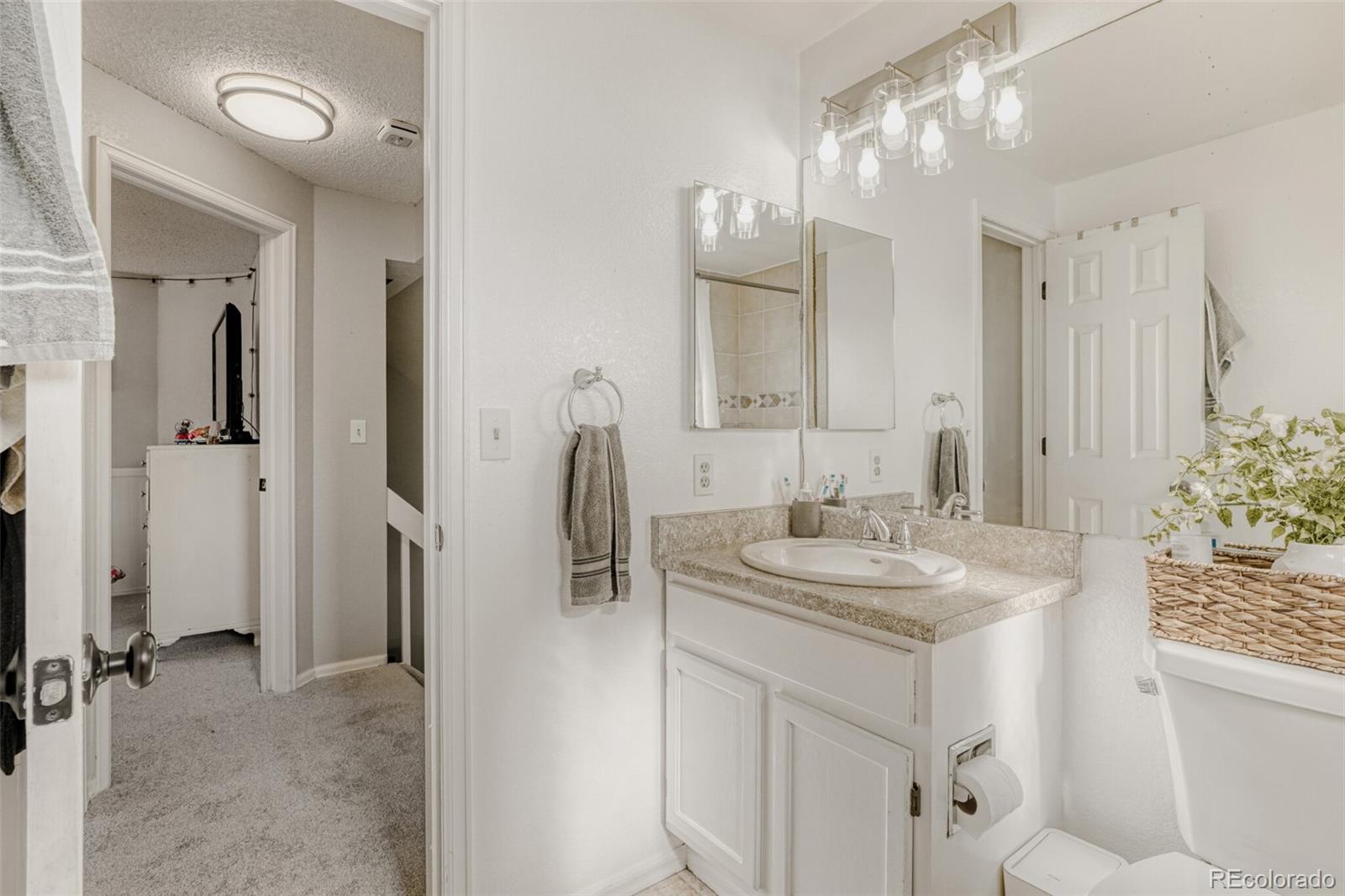 MLS Image #21 for 20021 e bellewood drive,centennial, Colorado