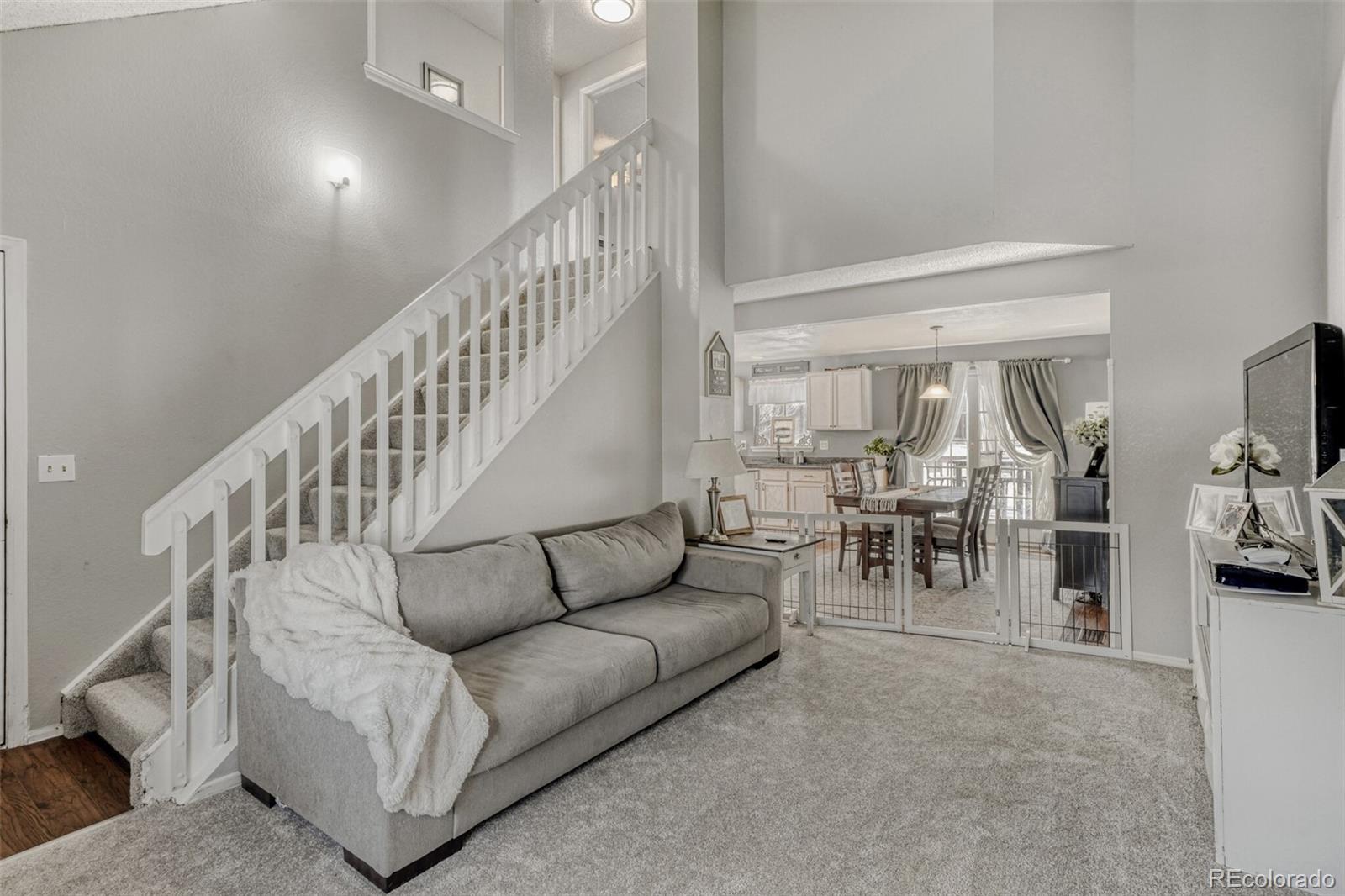 MLS Image #5 for 20021 e bellewood drive,centennial, Colorado