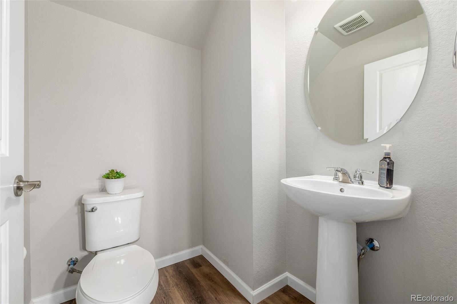 MLS Image #10 for 14933 e belleview drive,aurora, Colorado