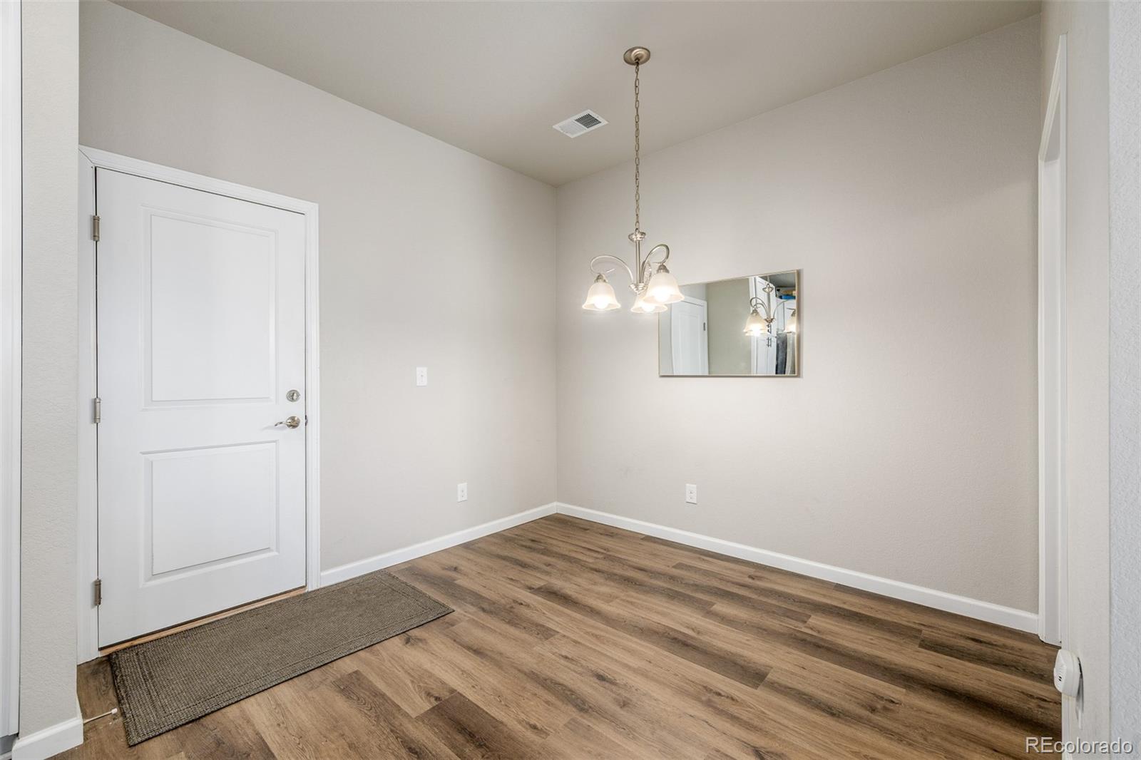 MLS Image #8 for 14933 e belleview drive,aurora, Colorado