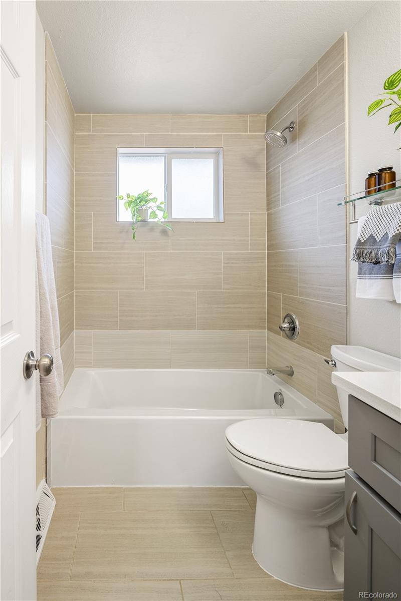 MLS Image #16 for 6160 w 17th avenue 4,lakewood, Colorado