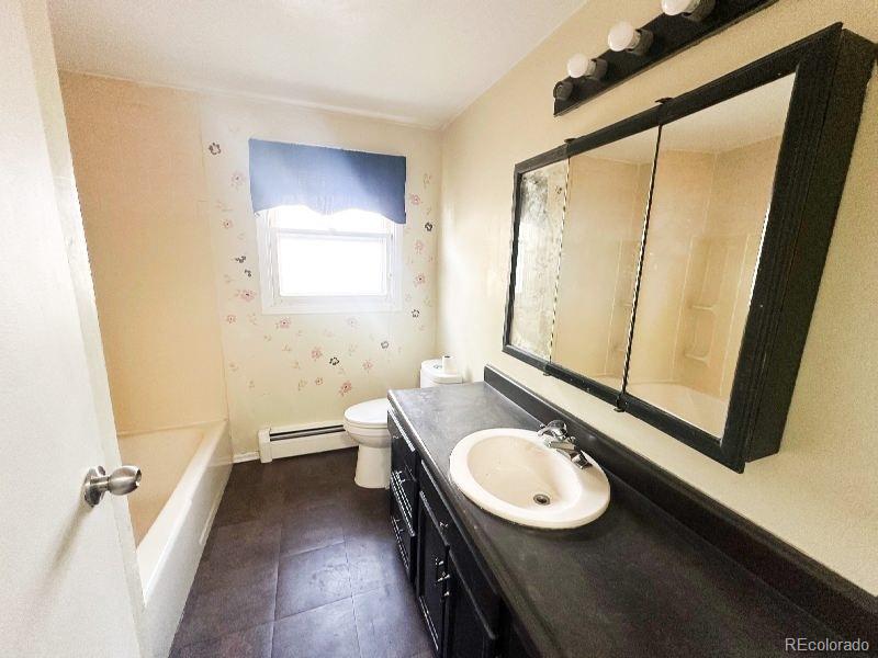 MLS Image #8 for 3901 e orchard road,centennial, Colorado
