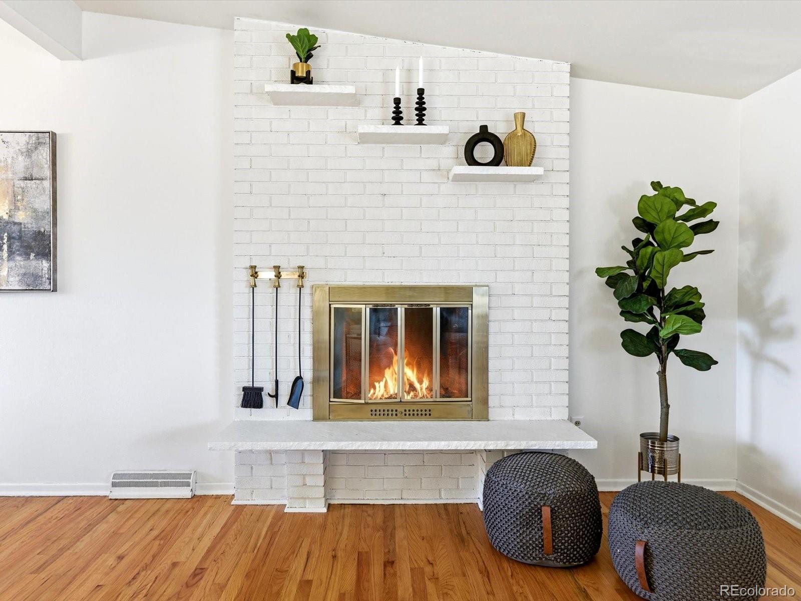 MLS Image #1 for 6852 s greenwood street,littleton, Colorado