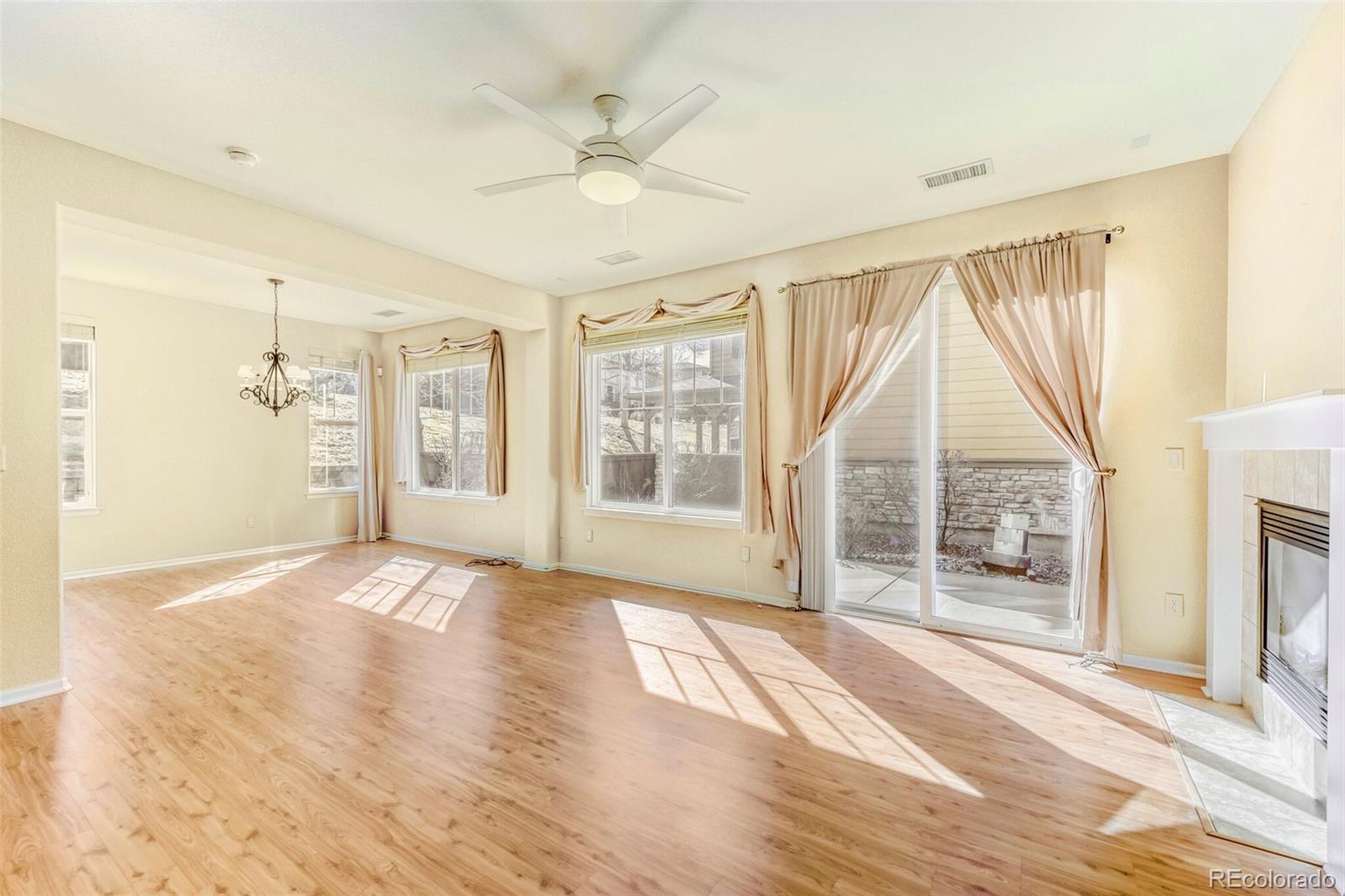 MLS Image #5 for 3856  stonebrush drive,highlands ranch, Colorado