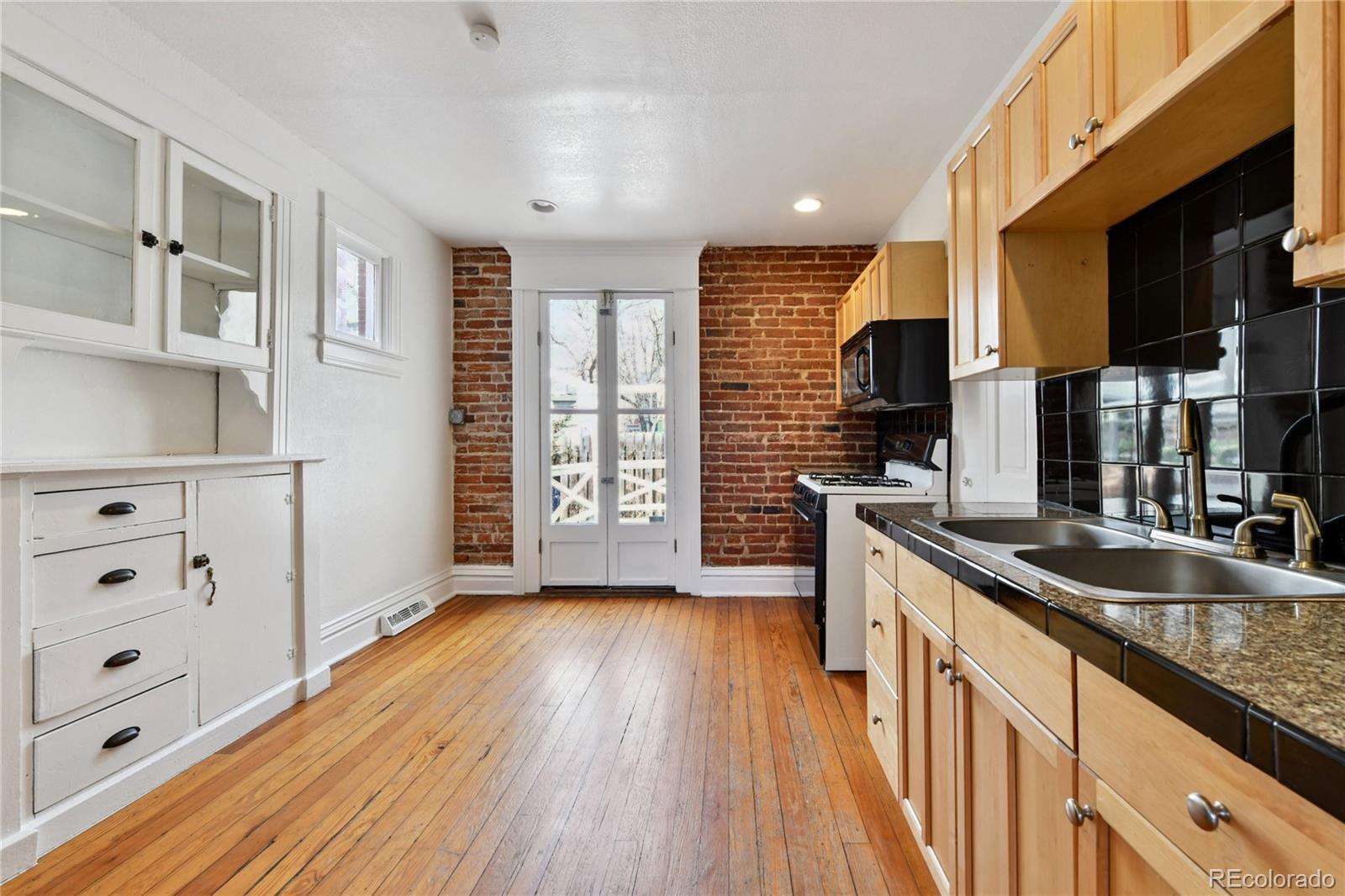MLS Image #6 for 274  delaware street,denver, Colorado
